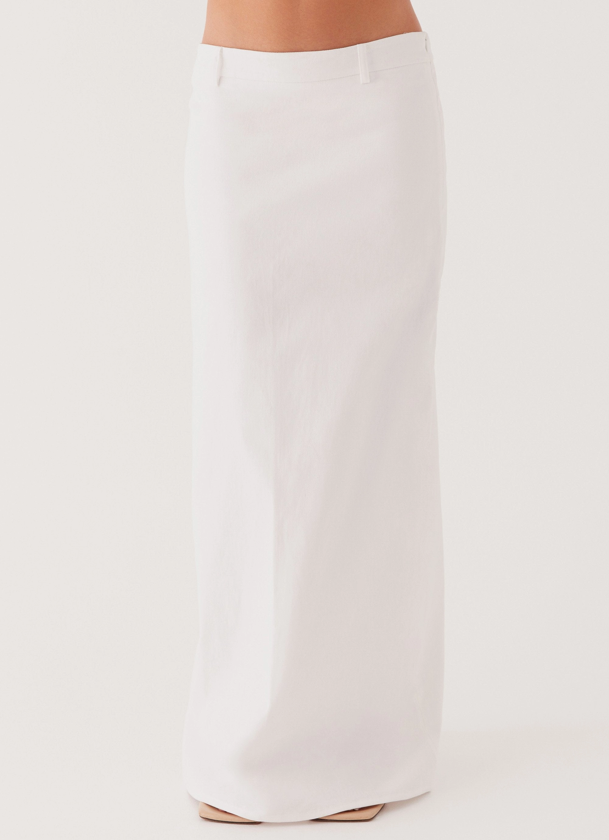 Jaslyn Maxi Skirt - White Versatile Layer Flexible Material