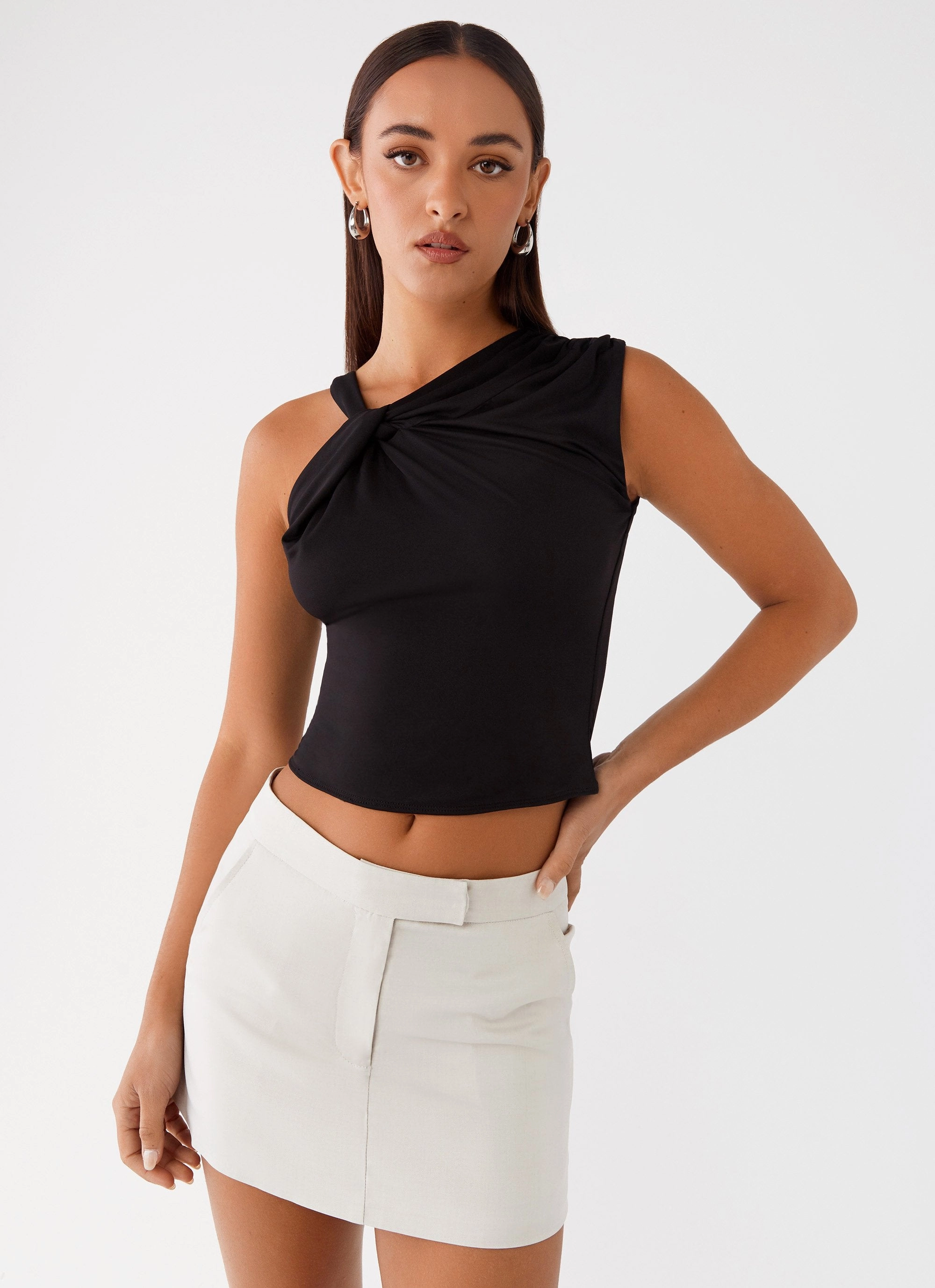 Jesse Twist Shoulder Top - Black Tear Resistant Fiber Blend