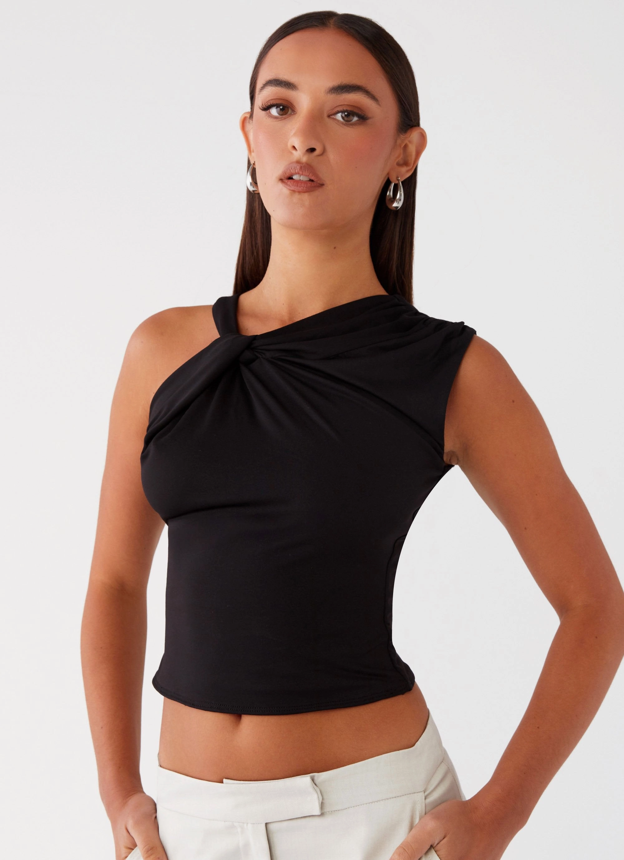 Shape Retention Fabric Jesse Twist Shoulder Top - Black