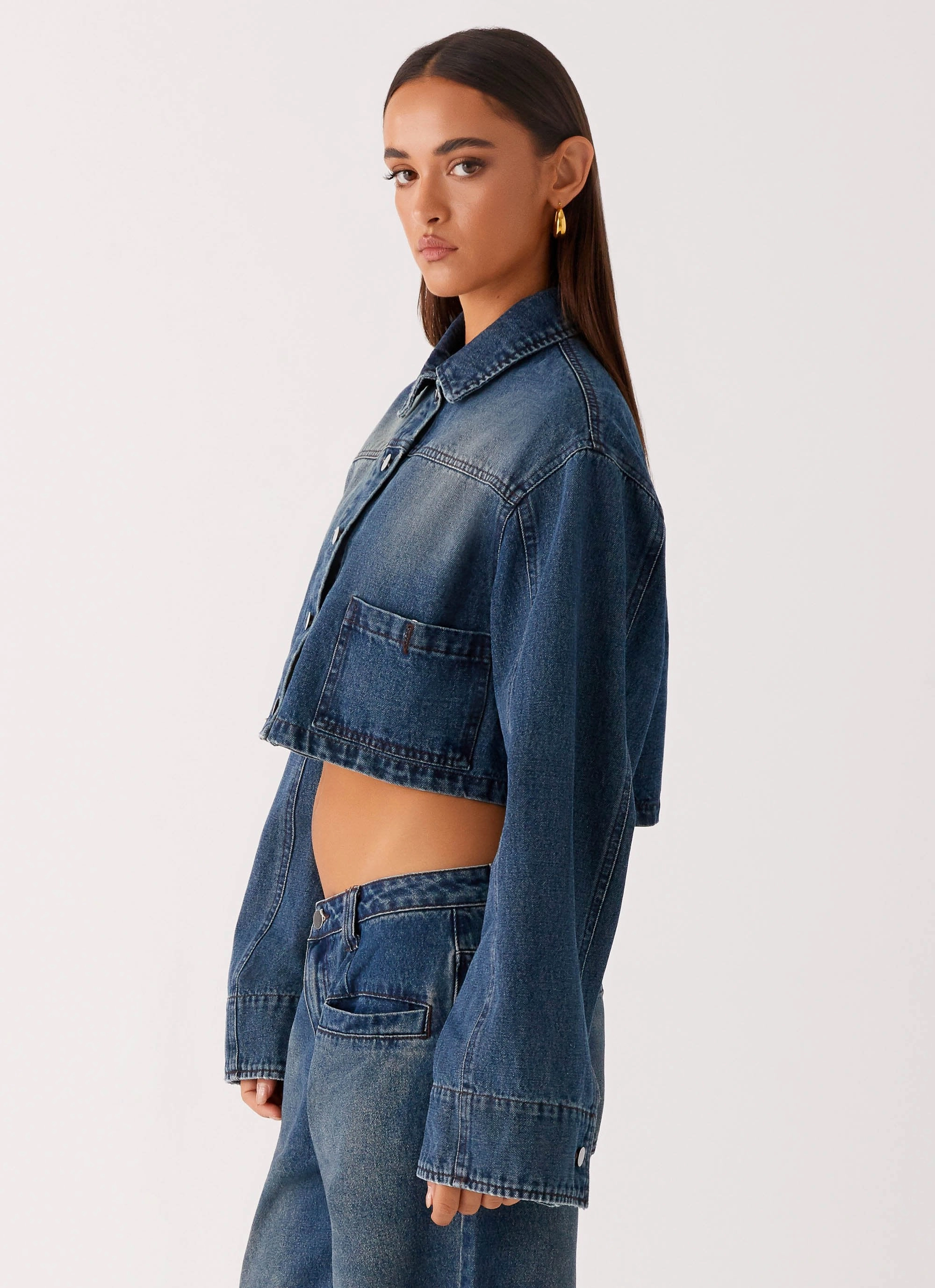 Reinforced Collar Structure Transitional Layer Joan Cropped Denim Jacket - Indigo