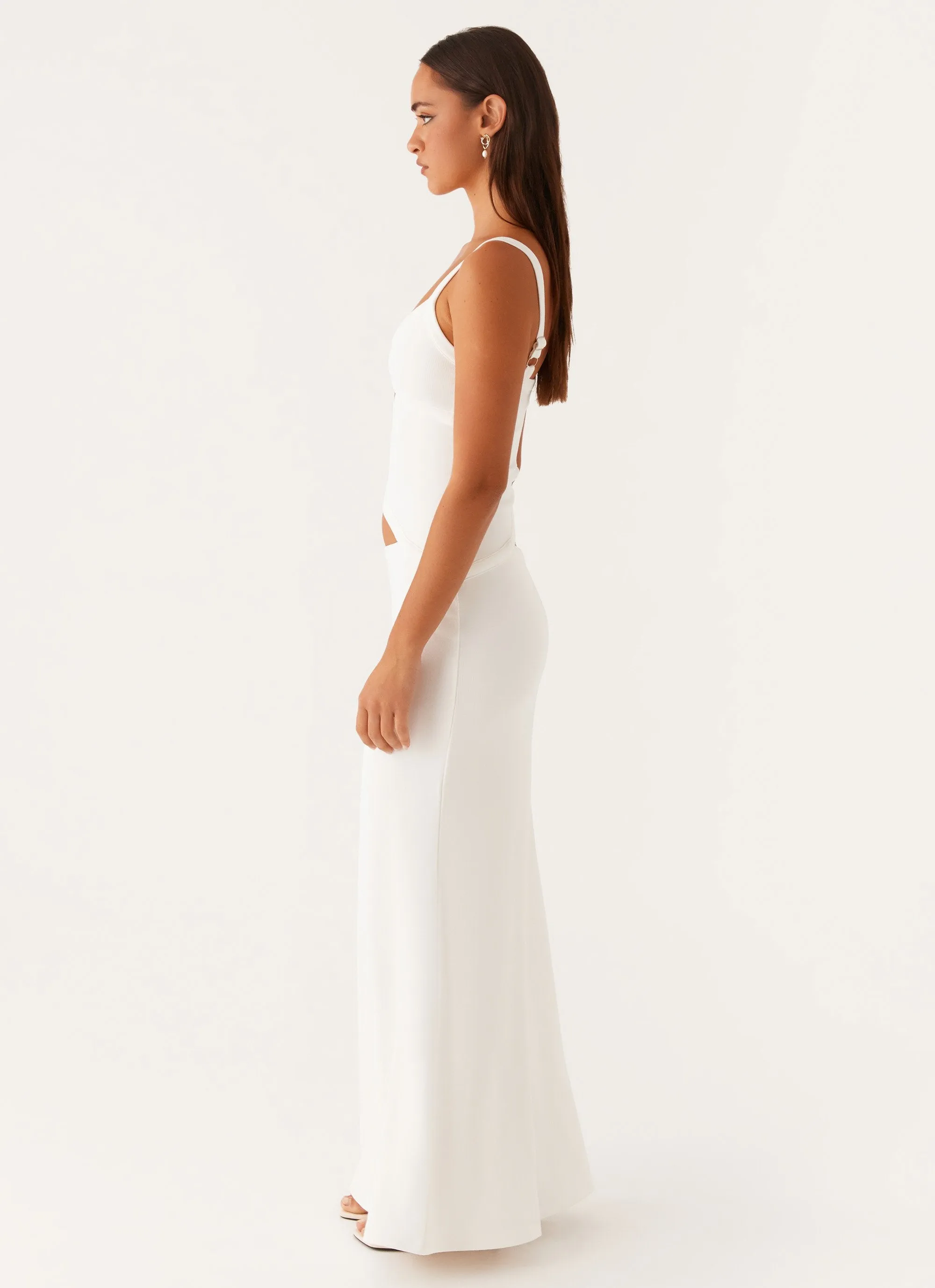 Balanced Tones Feminine Charm Jocelyn Maxi Dress - White