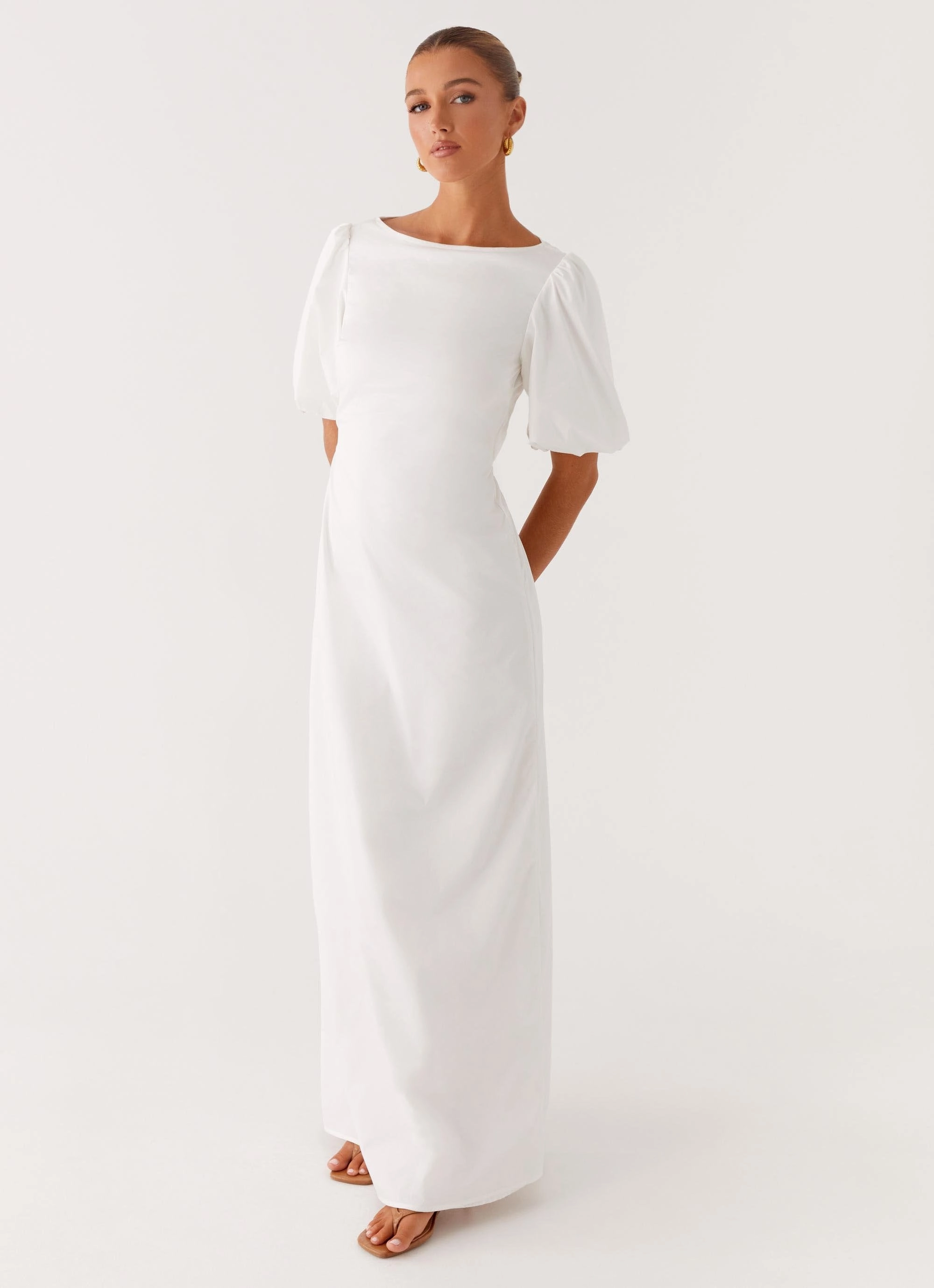 Soft Colorway Breathable Wearable Judy Maxi Dress - White