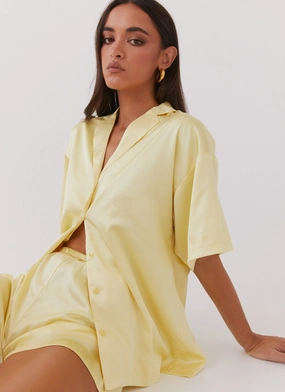 Julia Satin Oversized Shirt - Lemon Noise Reduction Design Quilted Lining