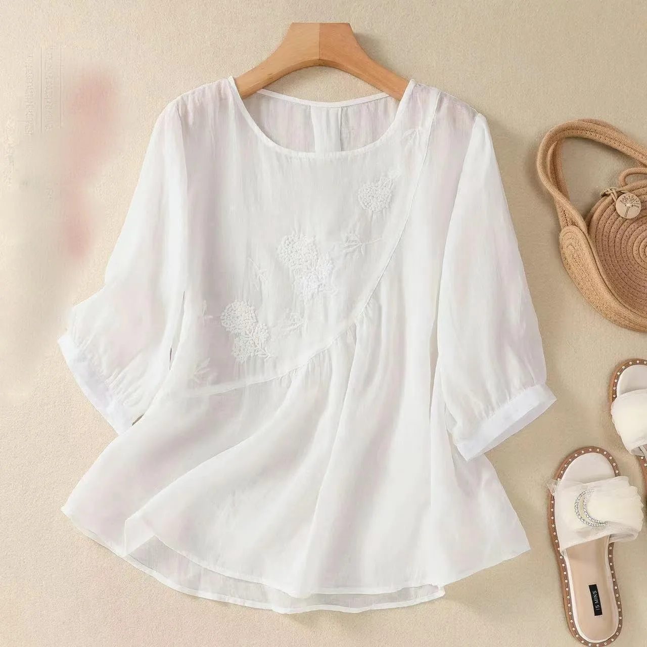 JYHBHMZG Women's Retro Thin Loose Literary 3/4 Sleeve Embroidered Cotton Linen Blouse Round Neck Summer