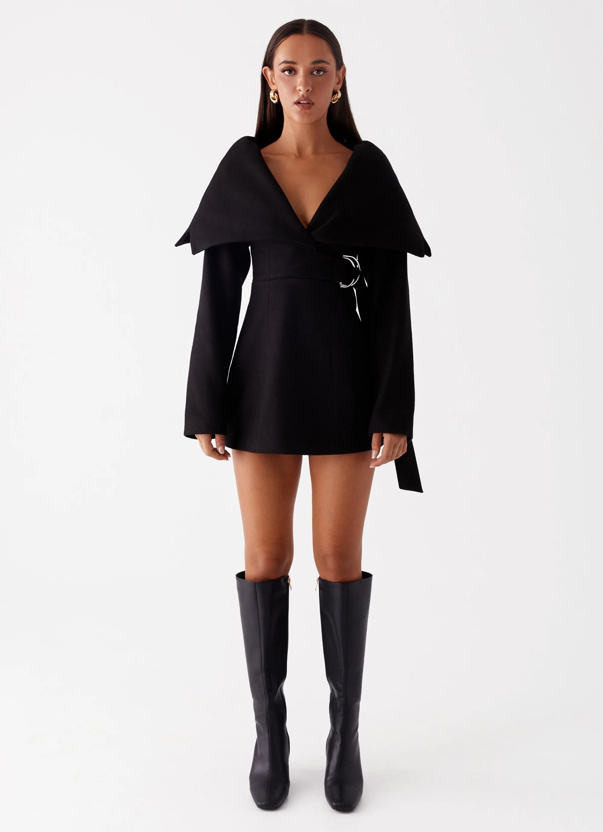 Tailored Comfort Magnetic-Closure Kaide Mini Dress - Black