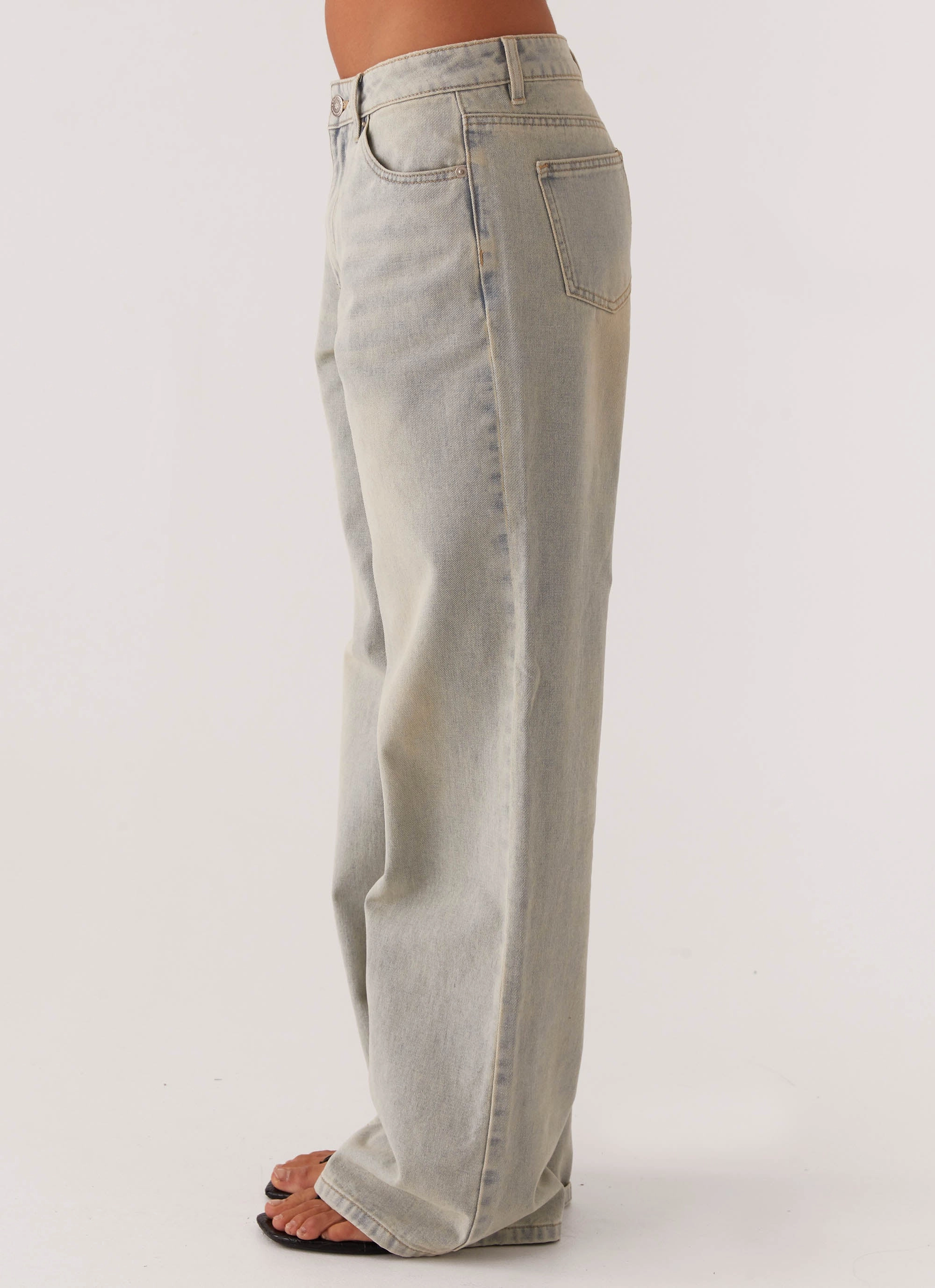 Keanna Low Rise Denim Jeans - Vintage Relaxed Comfort Look Quick Comfort Design