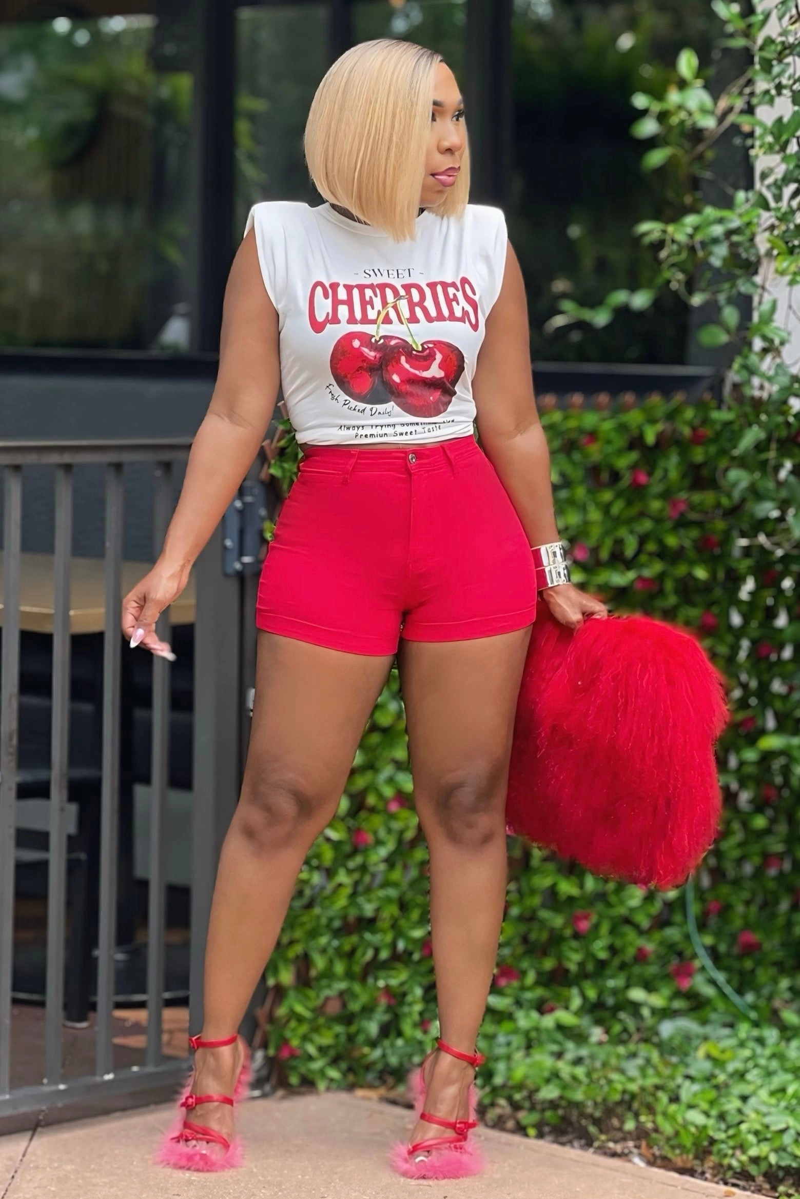 Kia CHERRY POP HIGH-WAIST DENIM SHORTS HiddenDrawcord Water-resistant