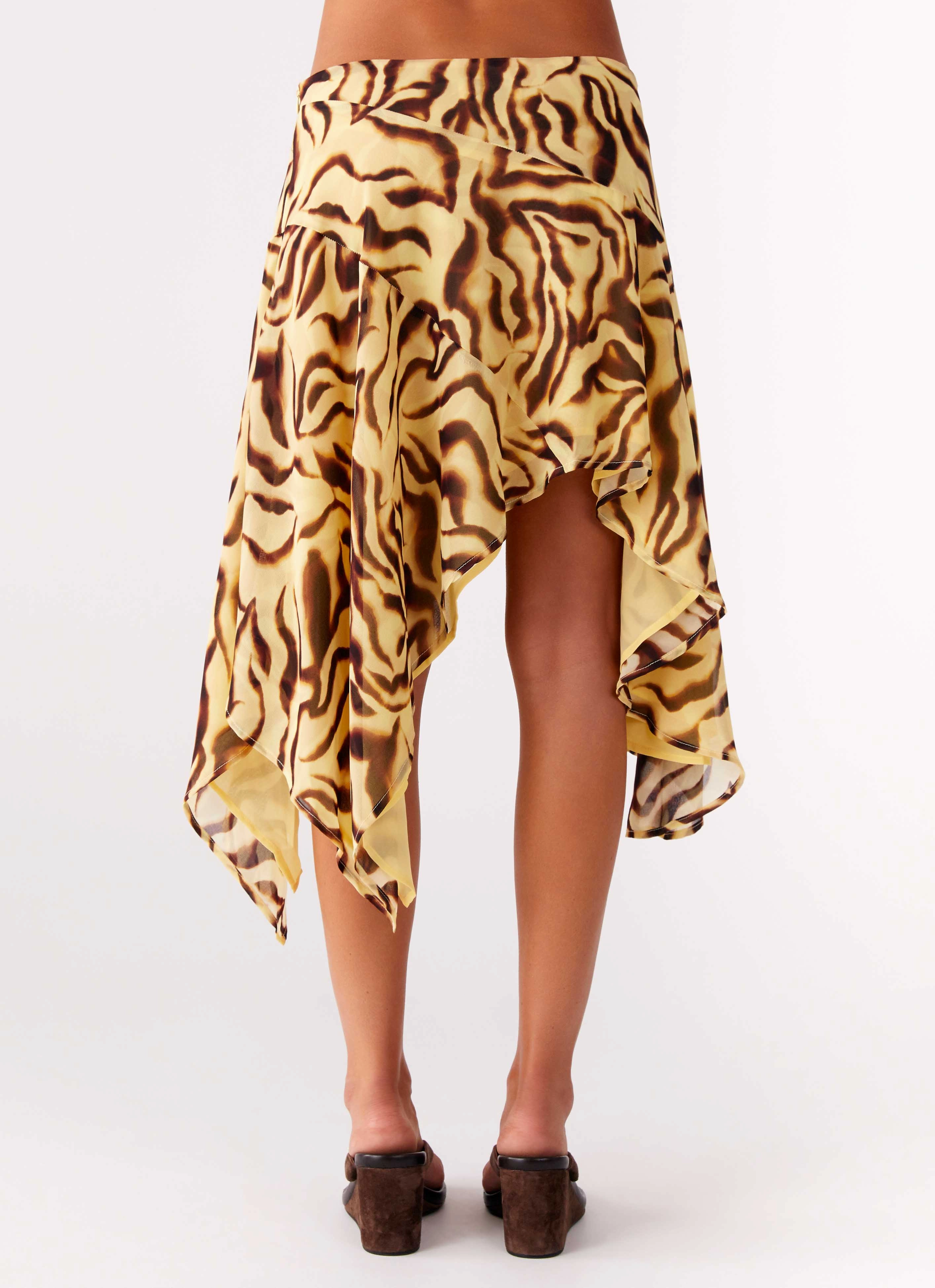 Functional Stretch Non Restrictive Cut Kia Low Rise Asymmetrical Midi Skirt - Laguna Print