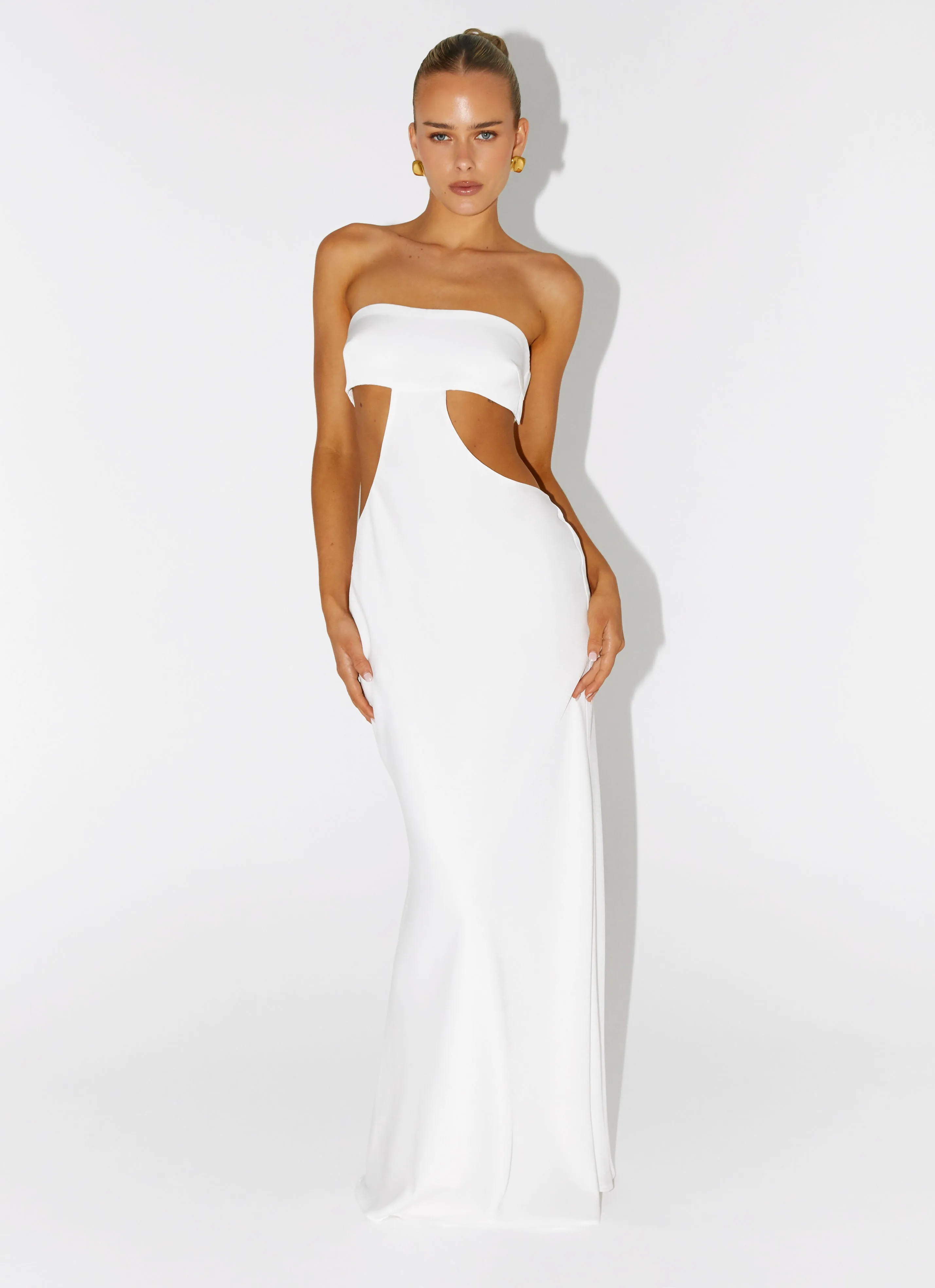 Perfect Layer Trendy Appeal Kiss Me Cut Out Maxi - Ivory