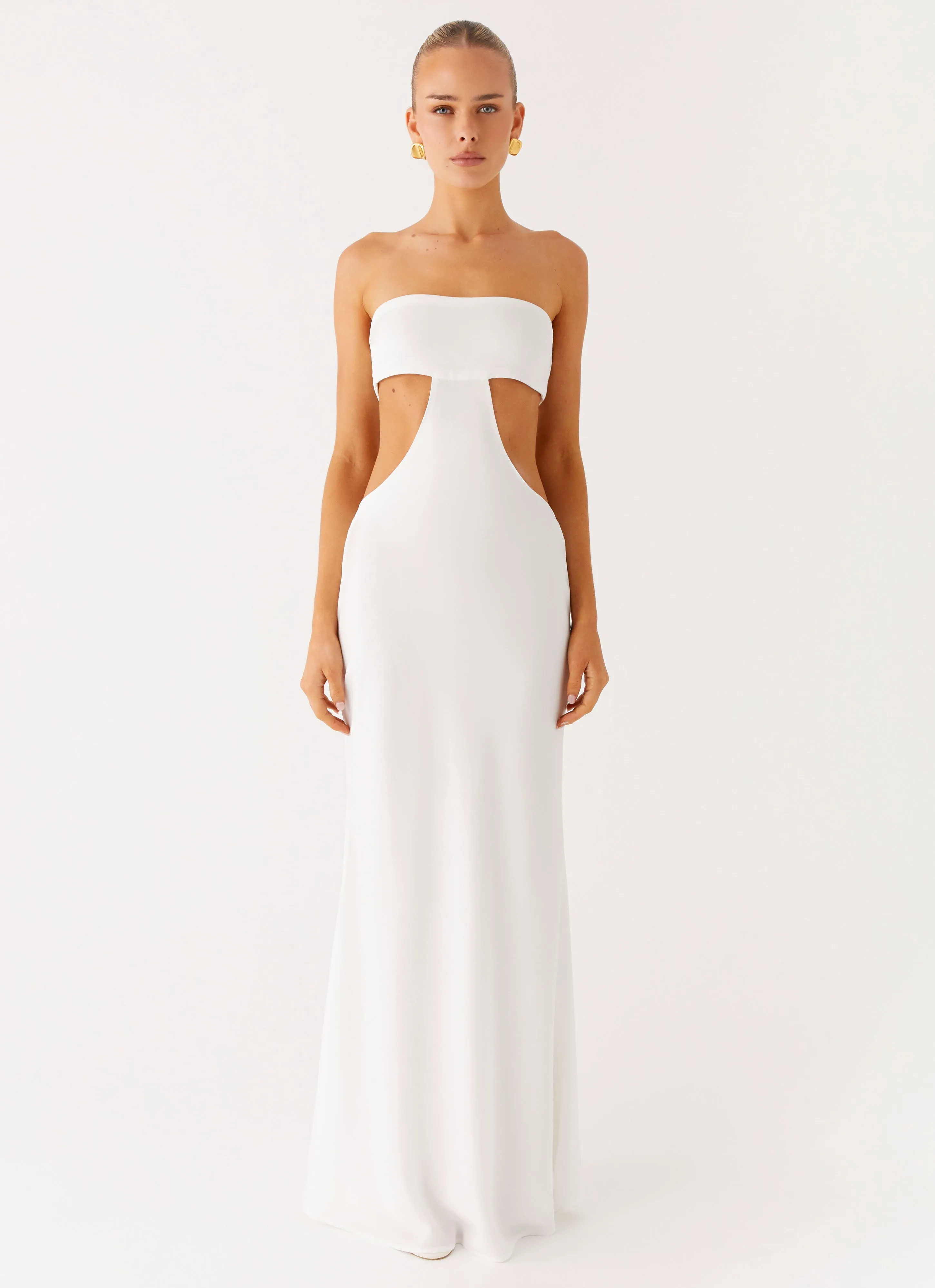 Kiss Me Cut Out Maxi - Ivory Elegant Fabric All-Occasion Look