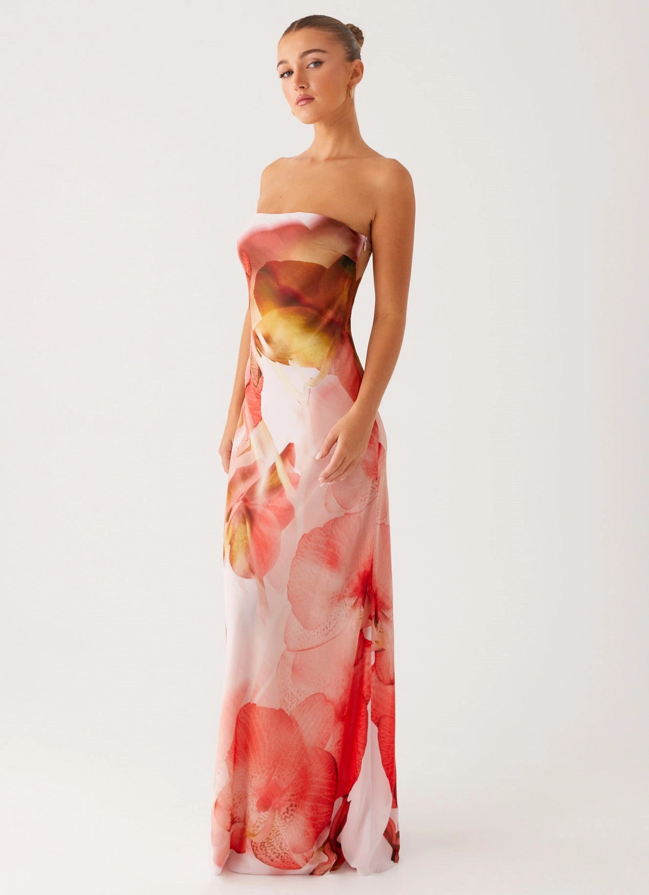 Kunis Maxi Dress - Peach Rose Belt Waist Vibrant Edge