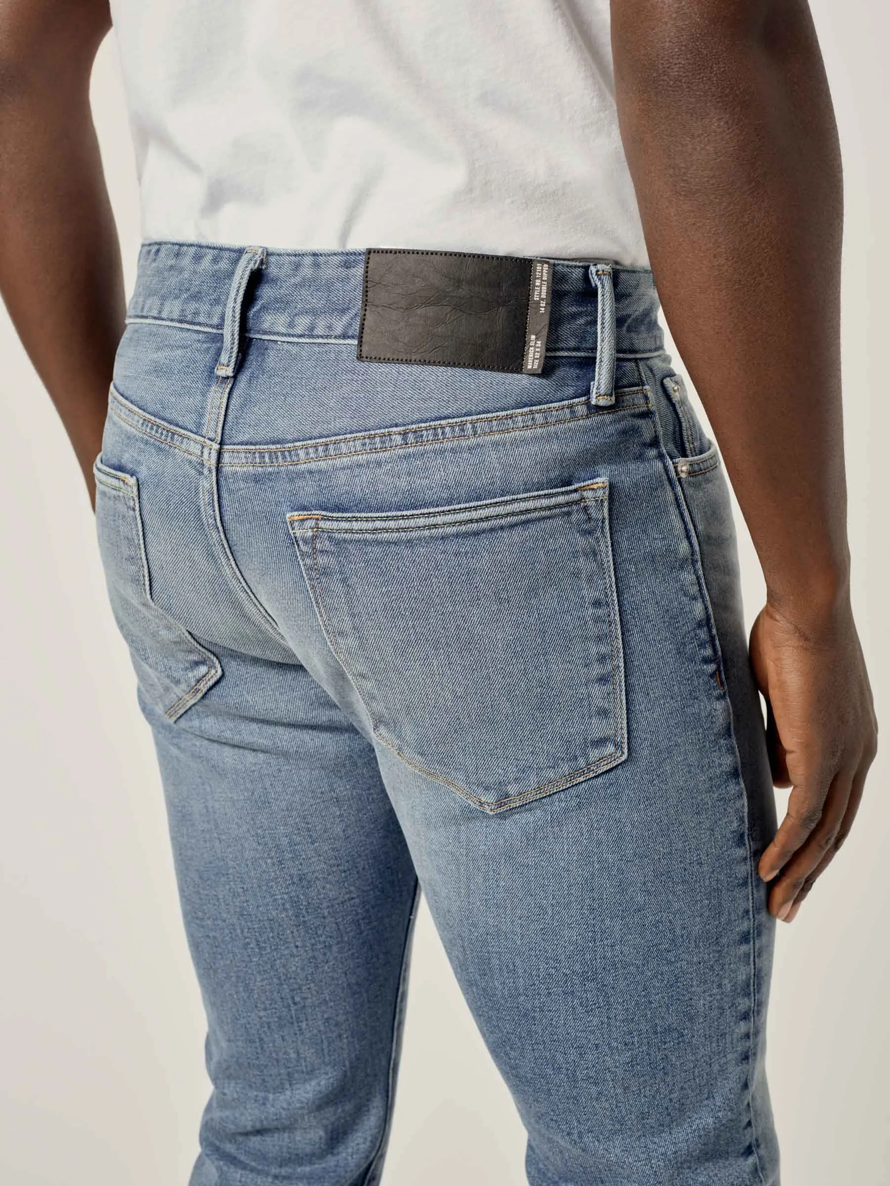 L009 Light Wash Maverick Slim Jean