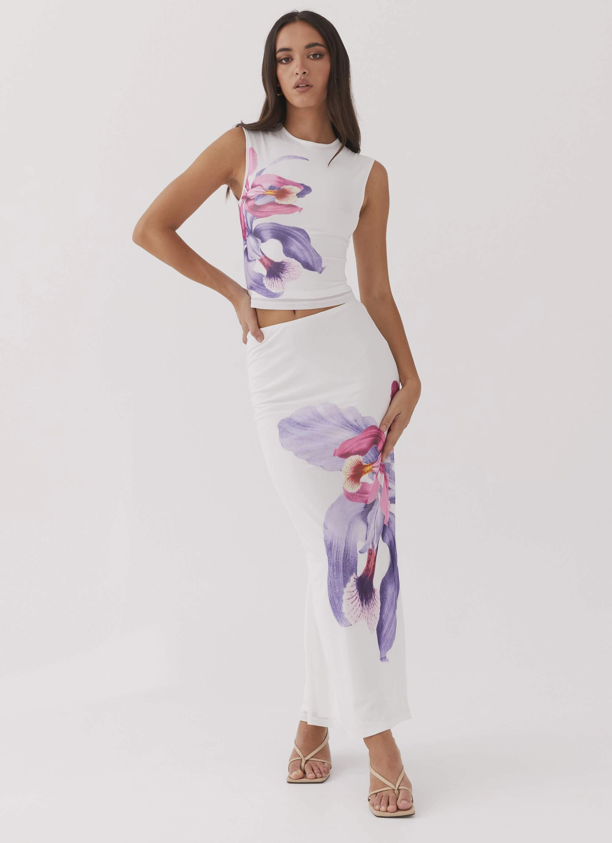 Waiting For Dawn Mesh Top - White ReflectiveAccents DoubleStitching