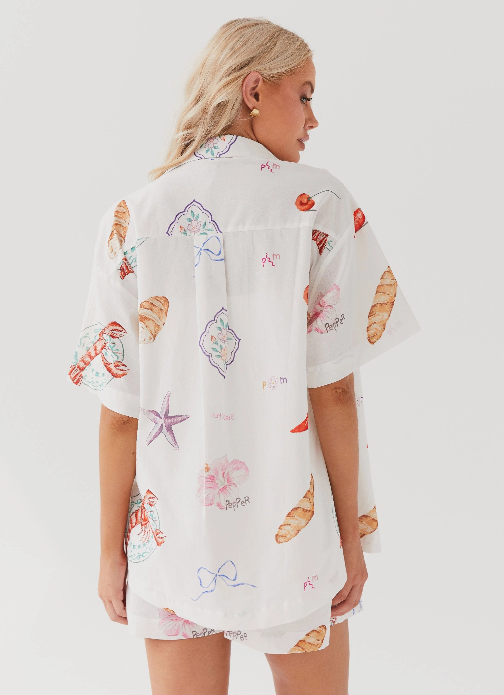 Sporty Tee Fade Resistant Finish Sweet Relief Oversized Linen Shirt - Banchetto