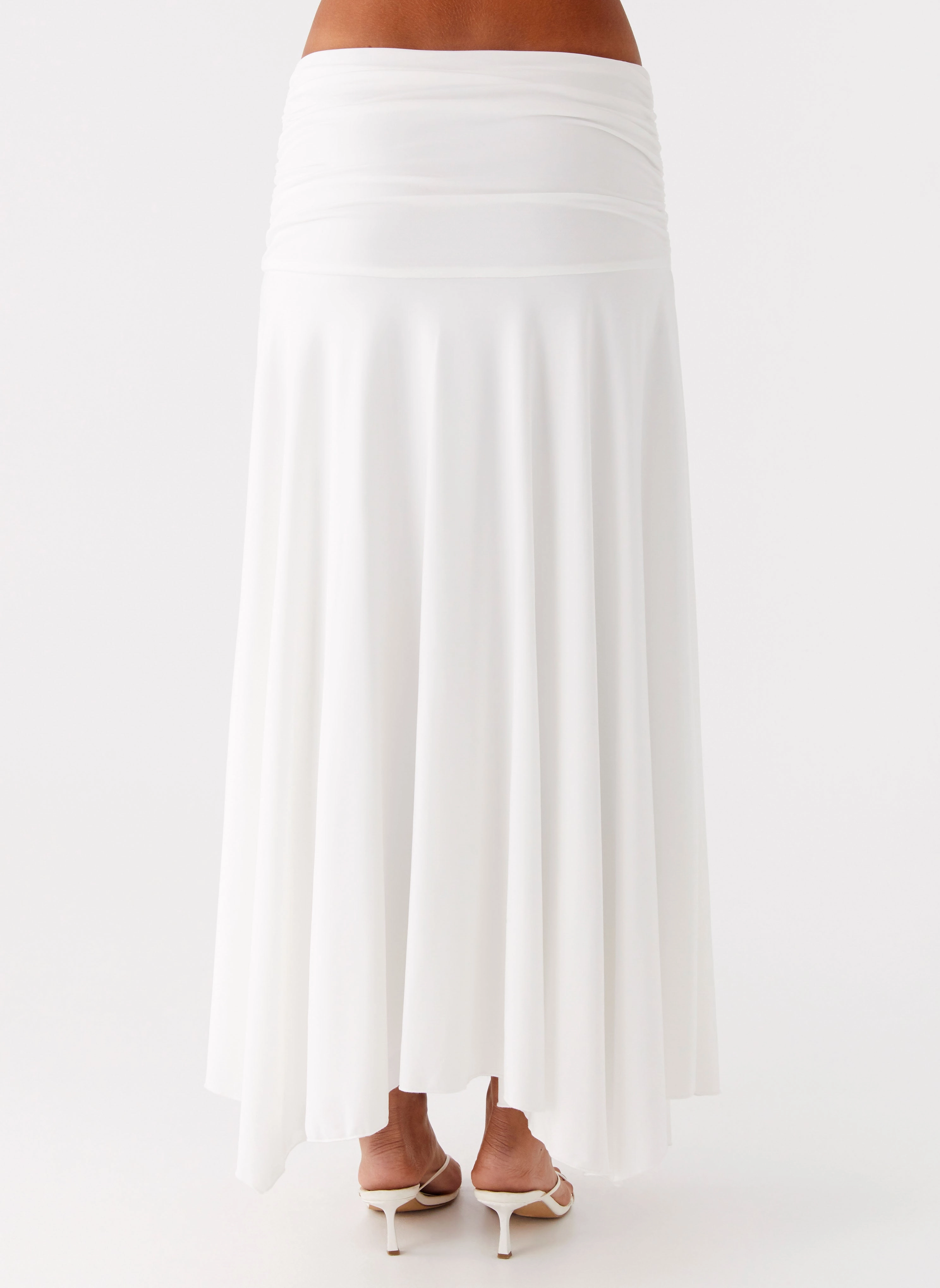 Travel-Ready Stretch Flex Liana Ruched Maxi Skirt - White