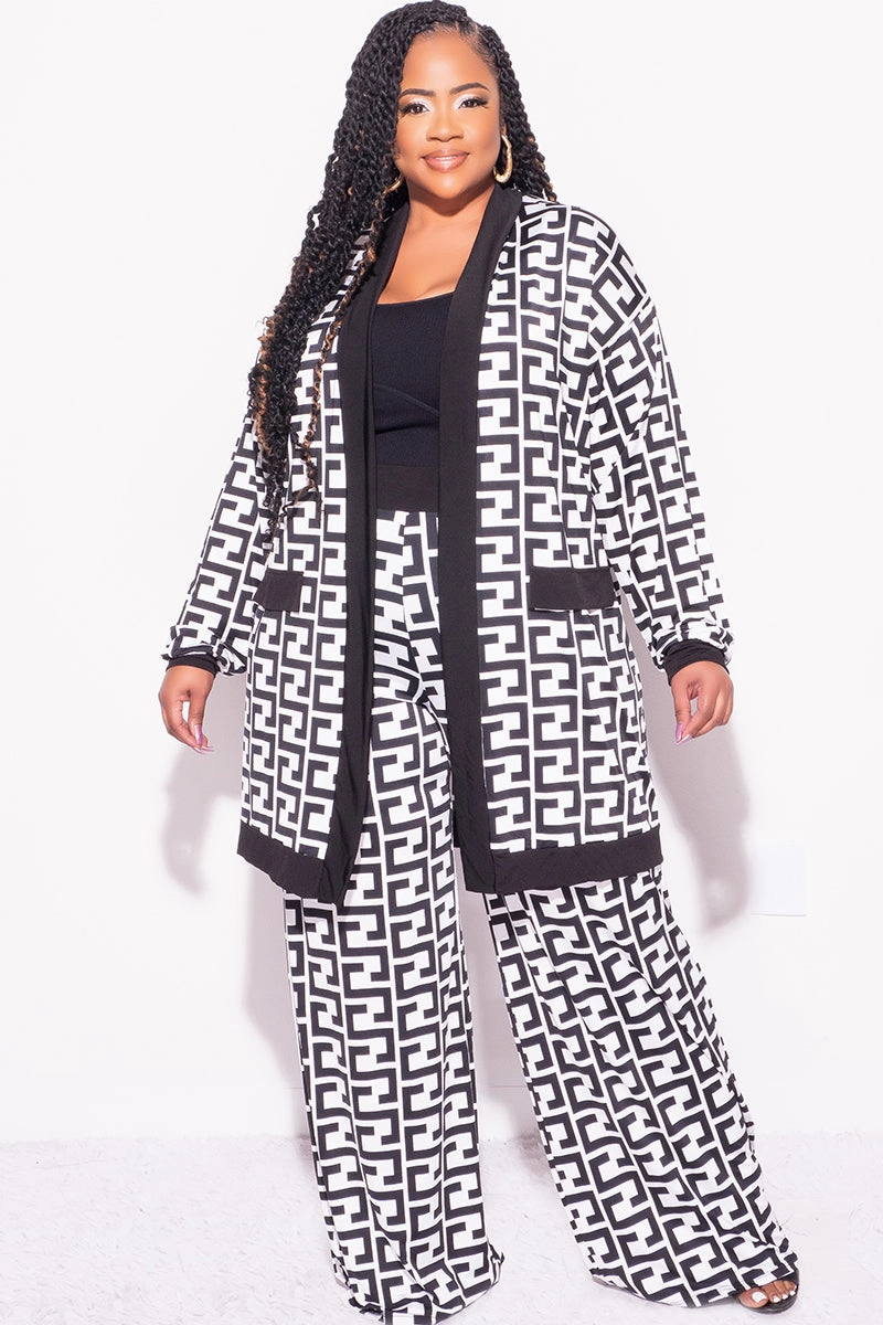 Corduroy texture Durable Hem Final Sale Plus Size Flocked Plaid 3pc Triangle Top, Maxi Cardigan and Pants Set in Black and White Maze Print