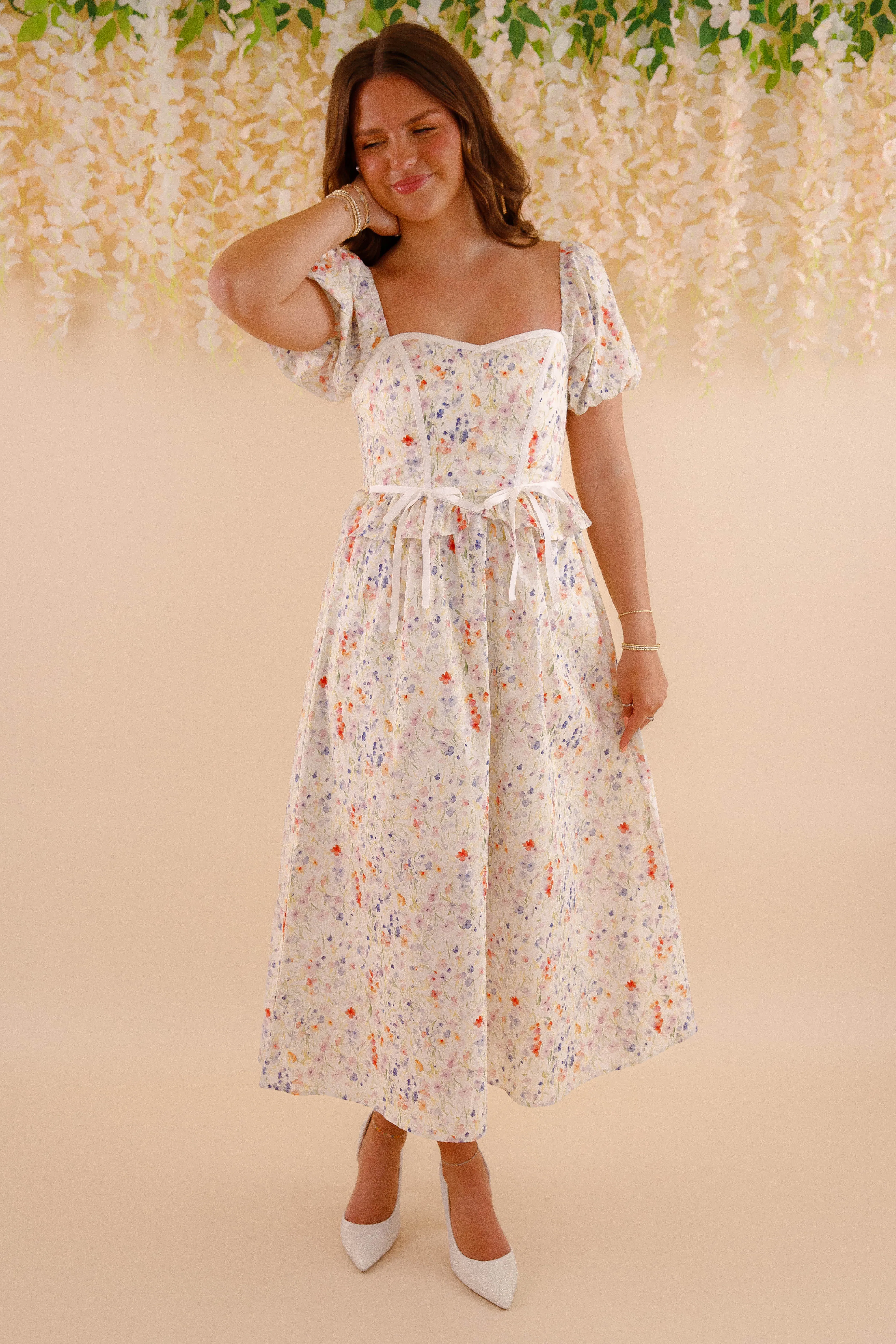 Hear My Story Midi Dress Decorative-Design Fresh Tones