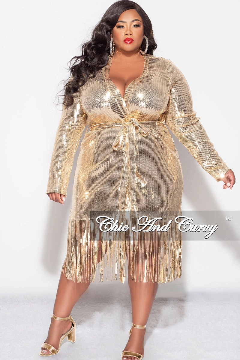 NonIrritatingTags Moisture Control Lining Final Sale Plus Size Faux Sequin Duster with Belt in Gold