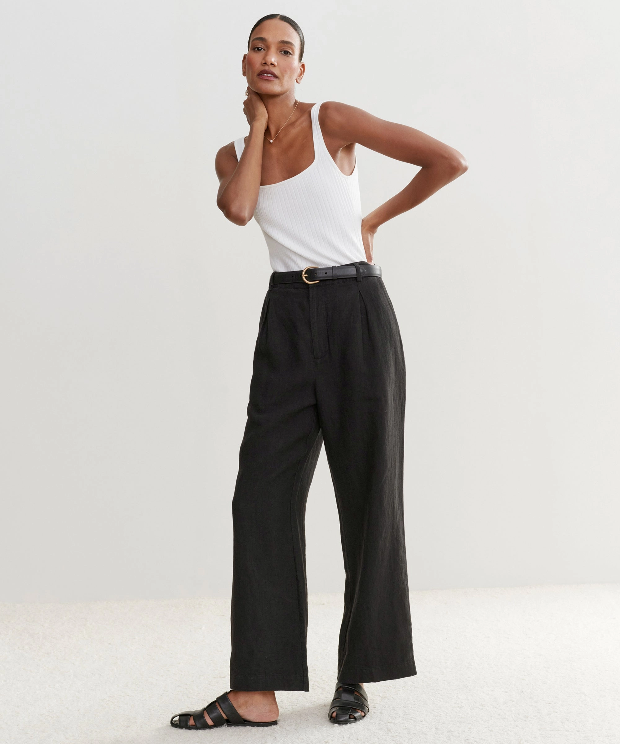 Lounge-friendly Flat Lock Stitching Linen Kyle Trouser