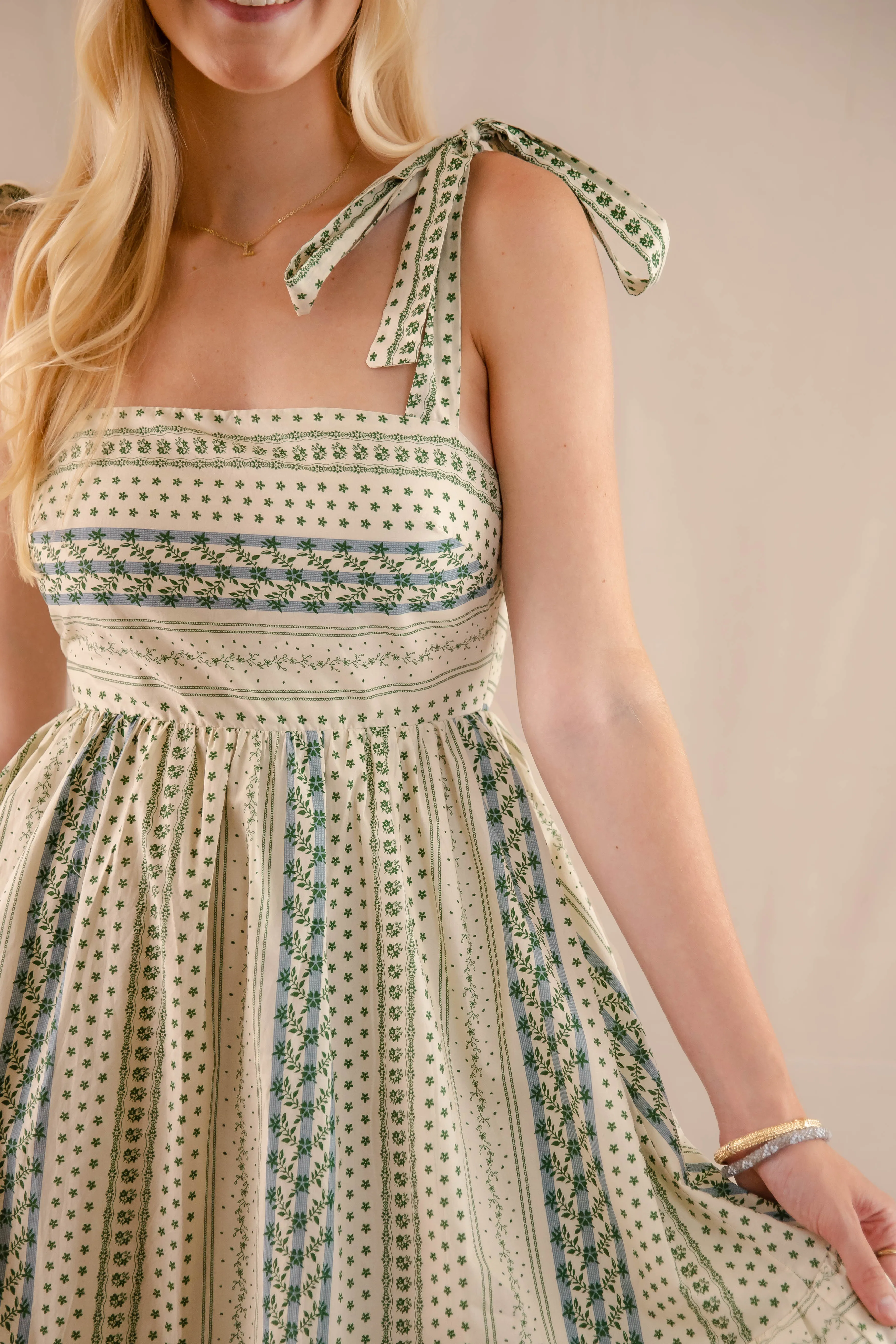 Charming Design Living Easy Maxi Dress