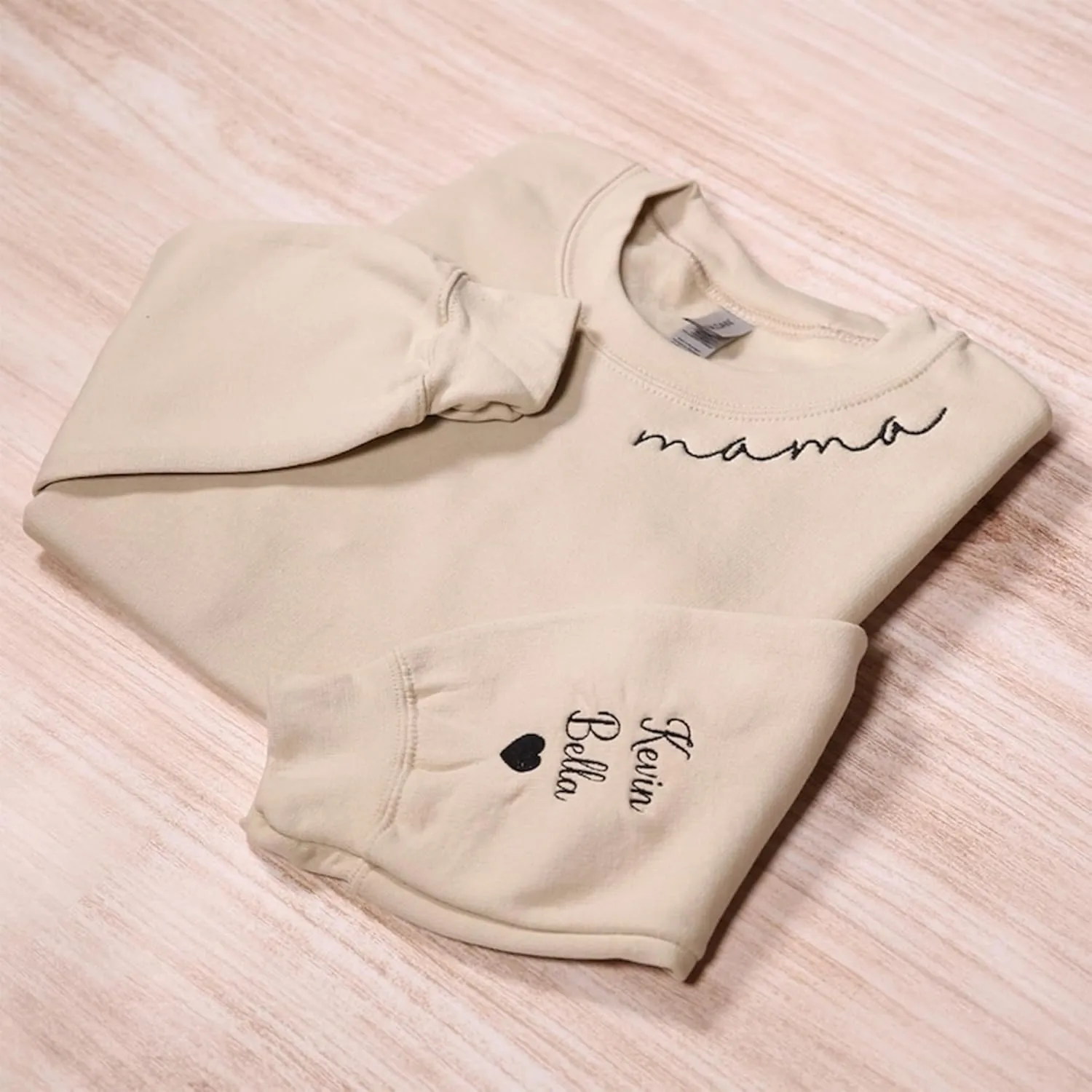 Love Signal Personalized Embroidered Mama EST Sweatshirt, Custom Embroidered Sweatshirt for Mom Tee S-4X