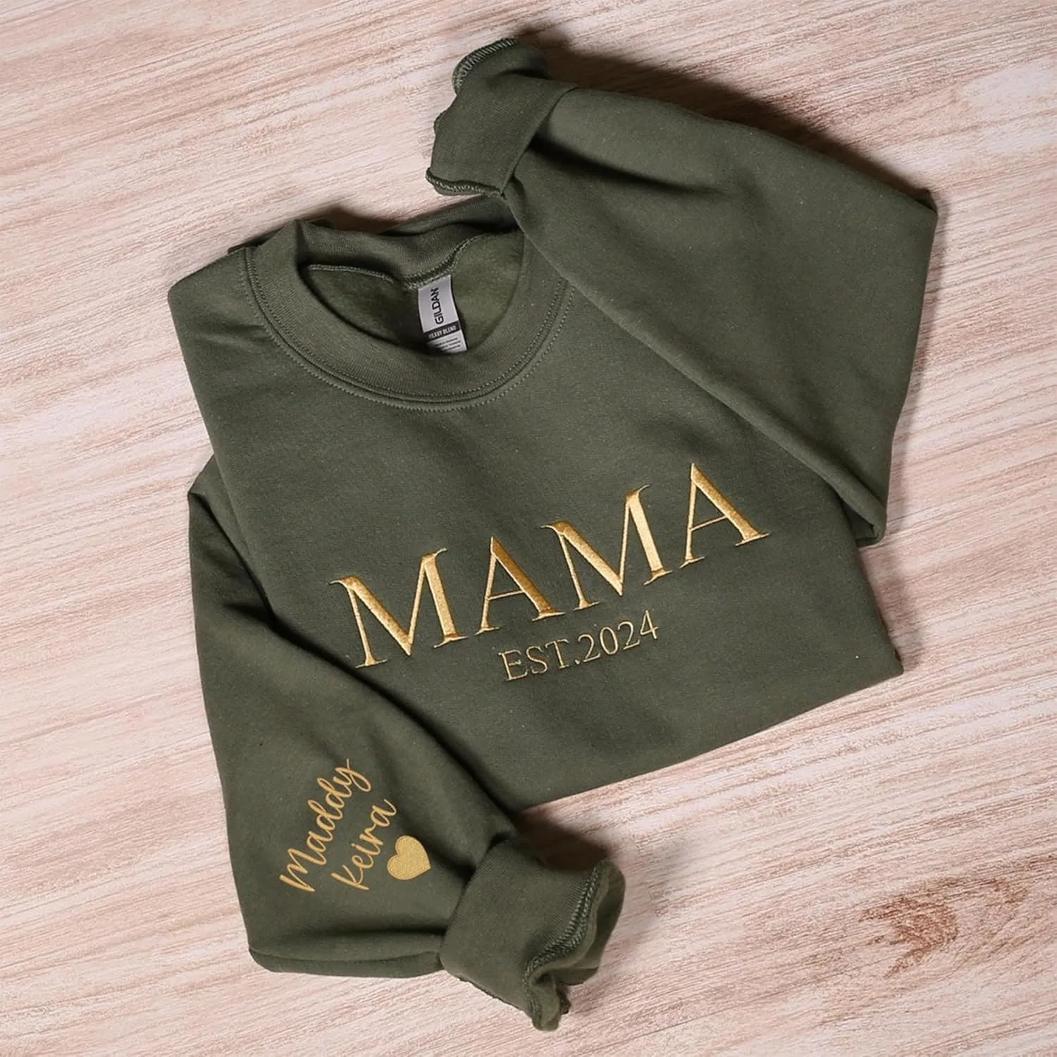 Love Signal Personalized Embroidered Mama EST Sweatshirt, Custom Embroidered Sweatshirt for Mom Tee S-4X