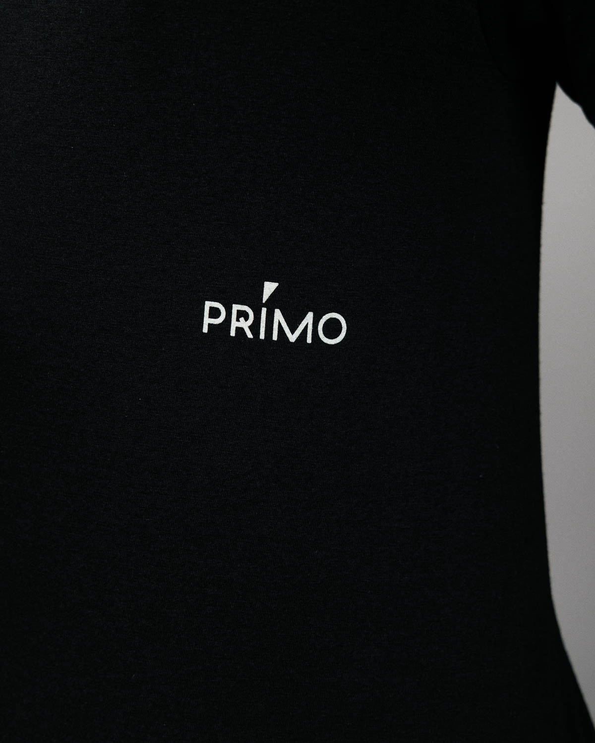 Fitted Blouse Primo Black Tees Tee