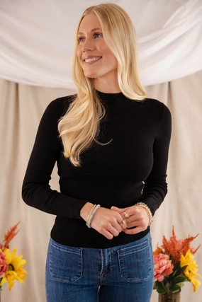 RollUpCuff Wrinkle Resistant Weave Underneath This Persona Ribbed Top-Black