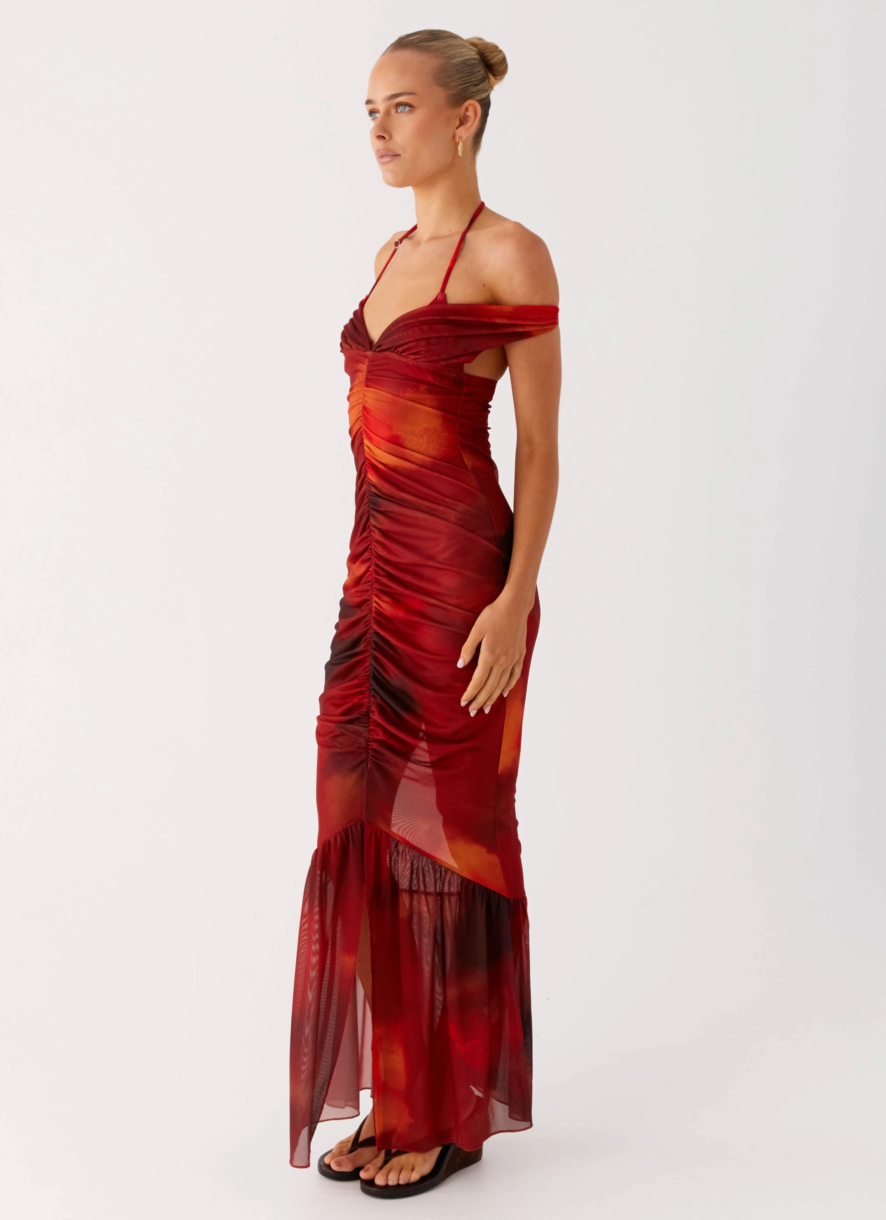 Love Me Not Maxi Dress - Scarlet Blur Simple Shape Minimal Core