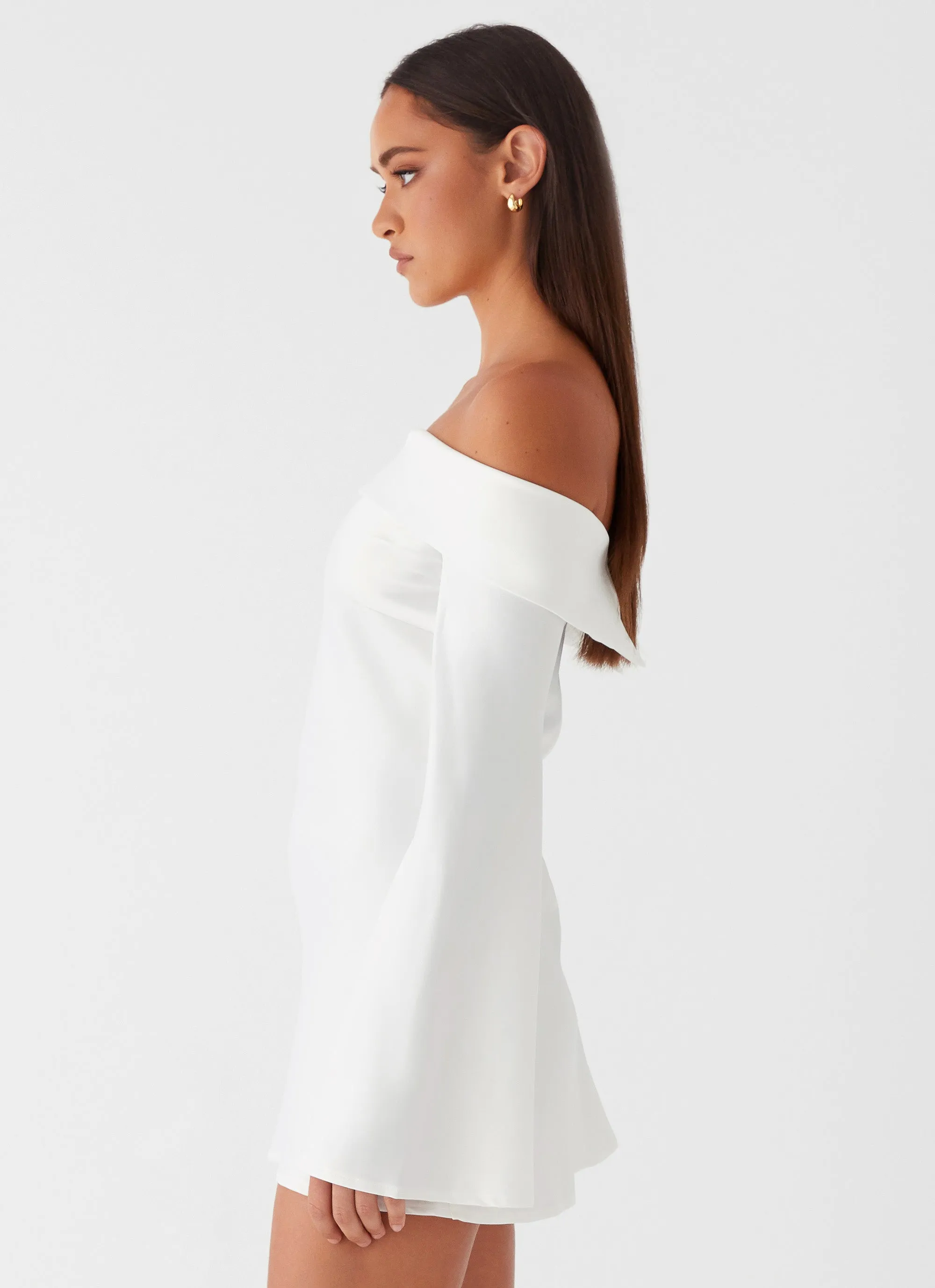 Functional-Design Soft Feel Lumina Long Sleeve Mini Dress - White