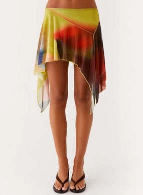 Lustra Mini Skirt - Moody Floral Sport Friendly