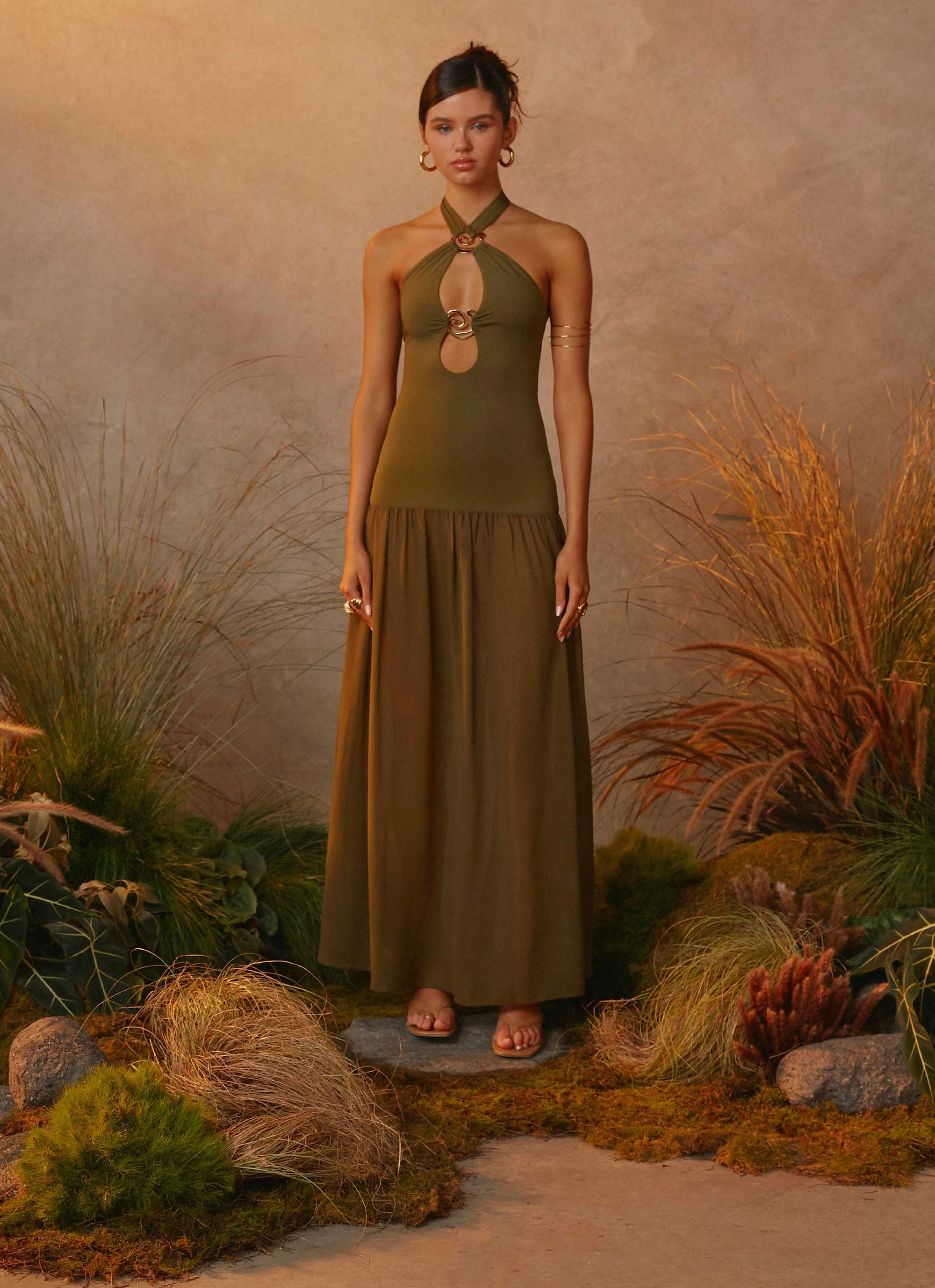 Cypress Kiss Maxi Dress - Khaki Elegant Motion