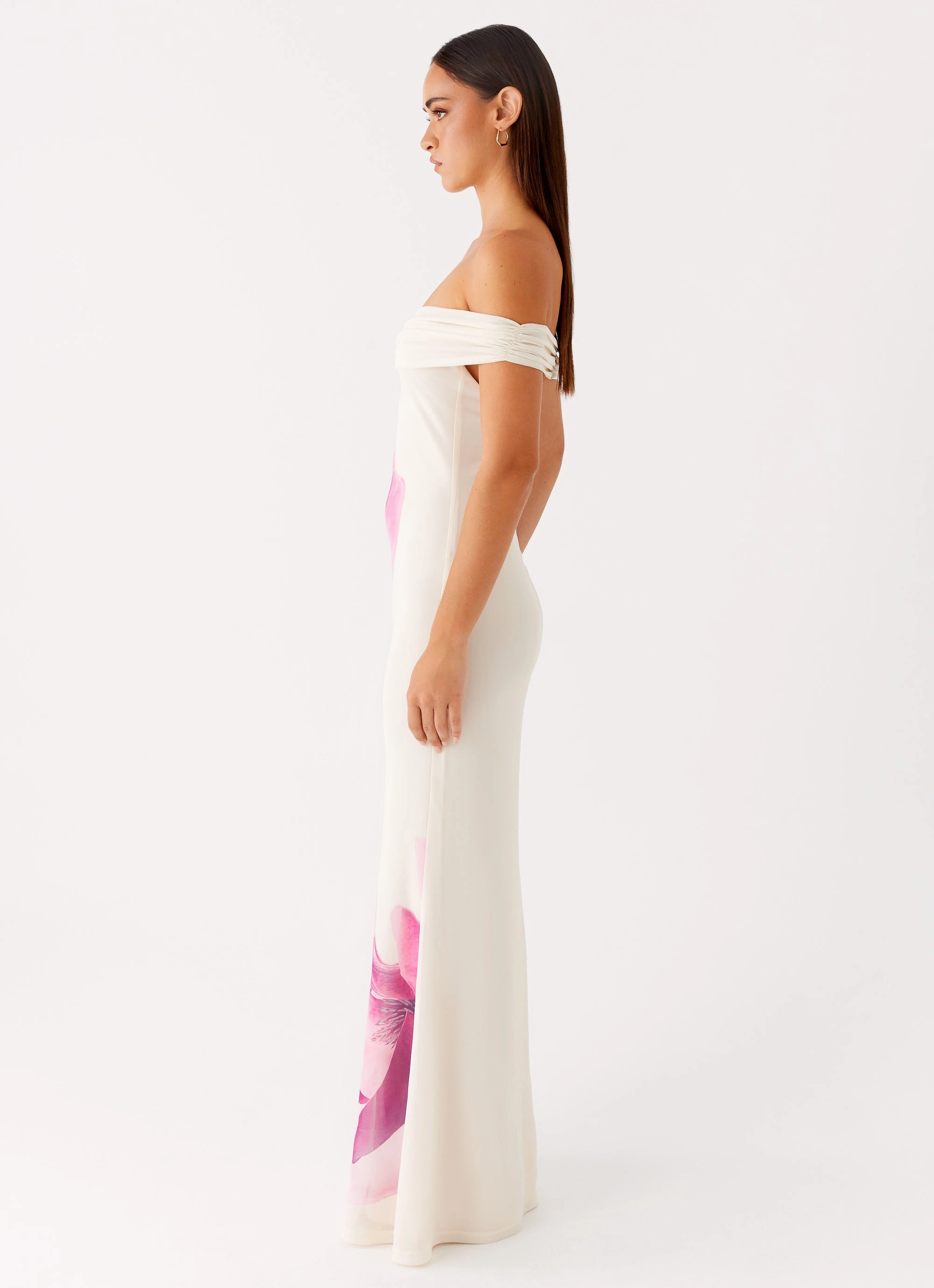 Formed Look Madeira Maxi Dress - Ivory
