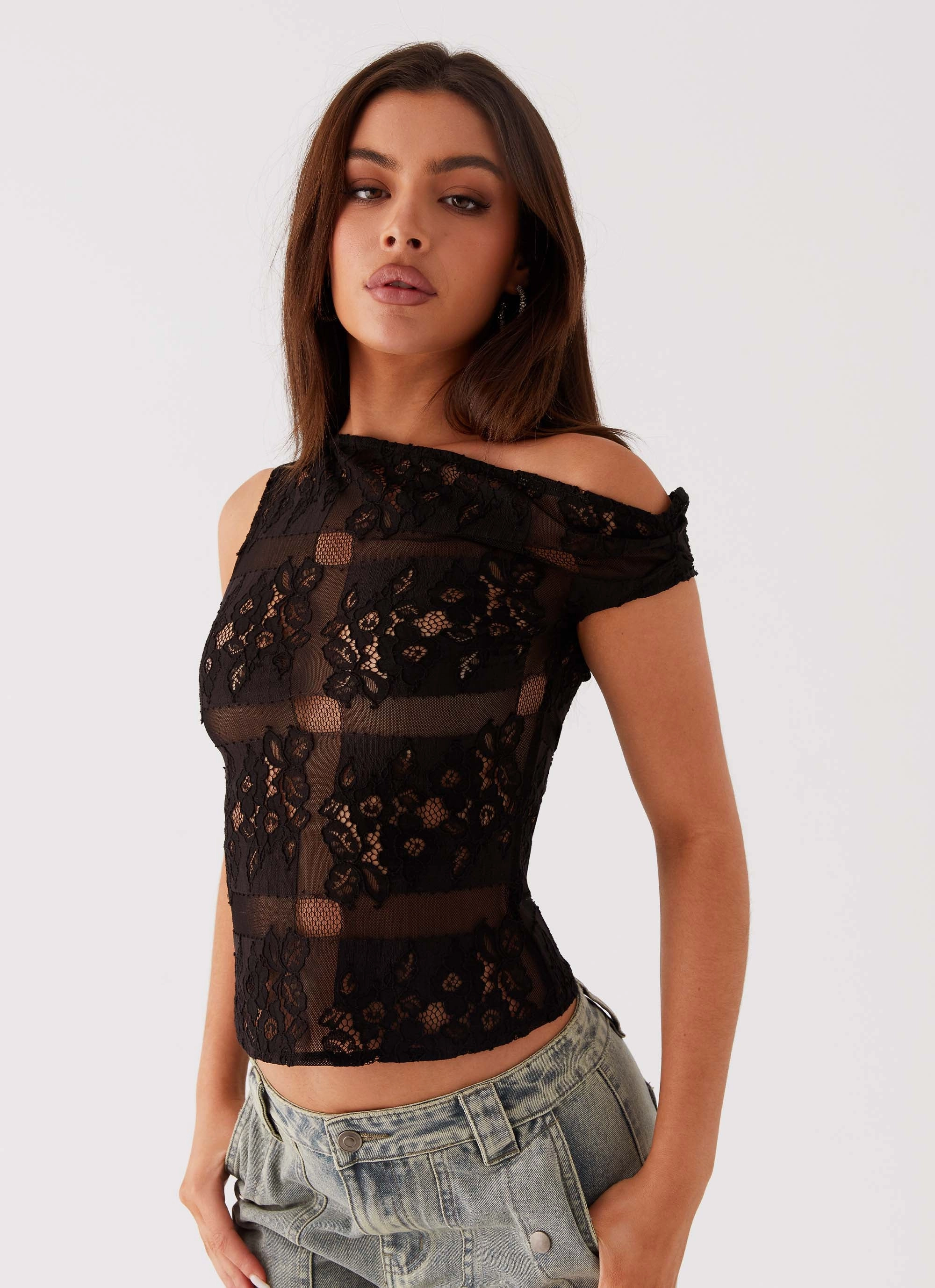 Magnetic Nightfall Top - Black AdjustableHem Stretch Blouse