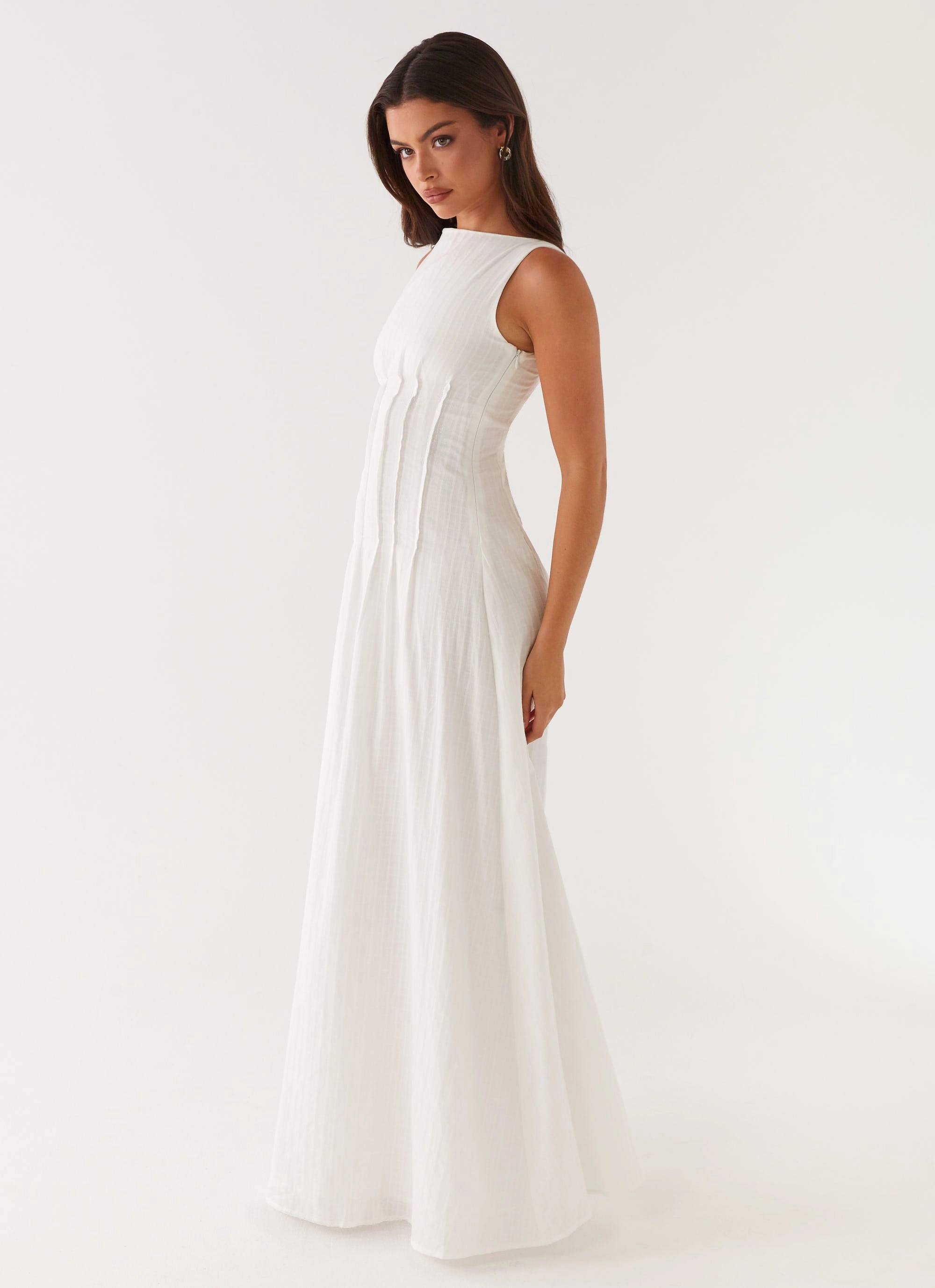 Minimalist feel Pose Glow Maloney Maxi Dress - White