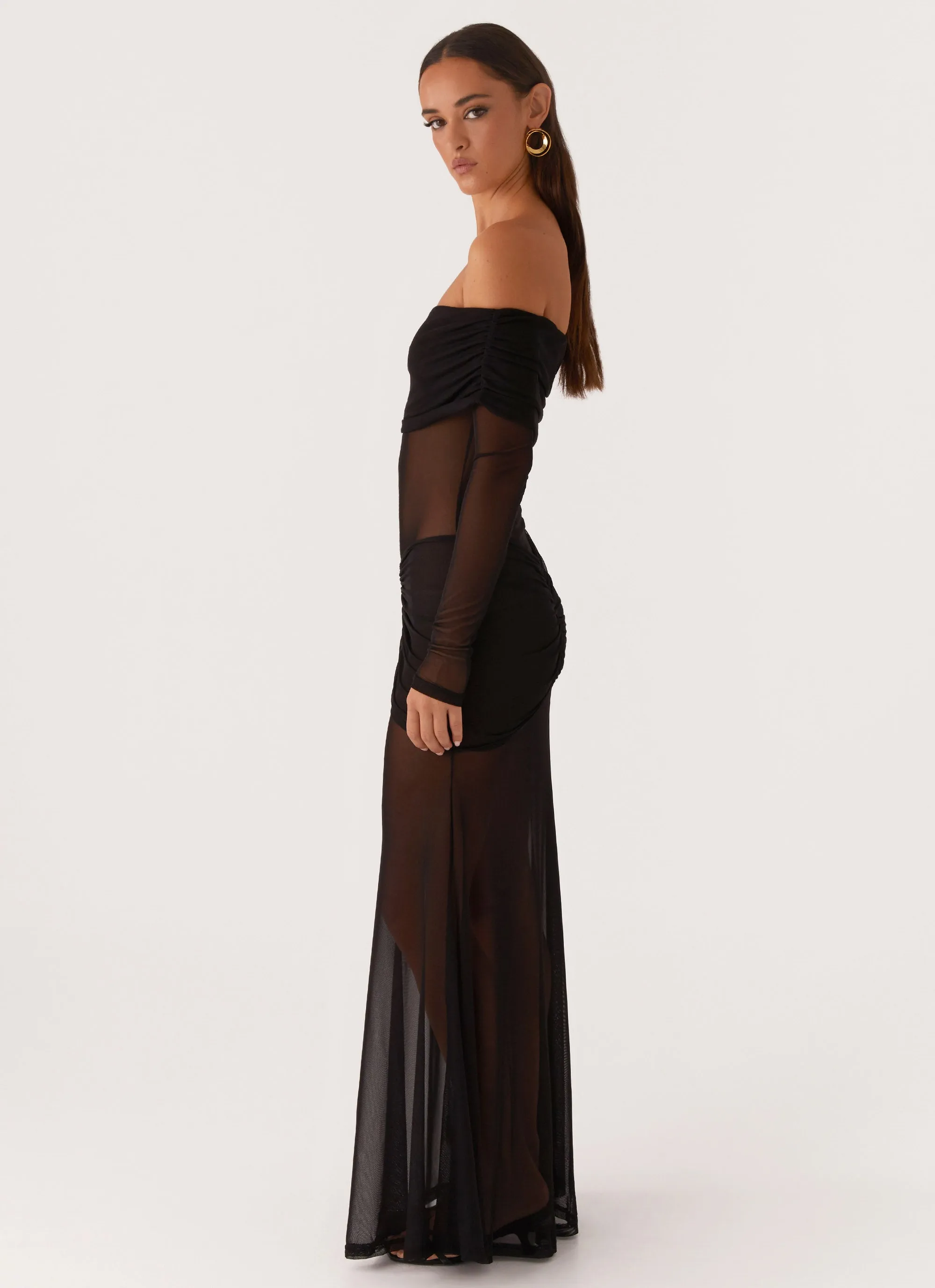 travel mode Maren Off Shoulder Maxi Dress - Black