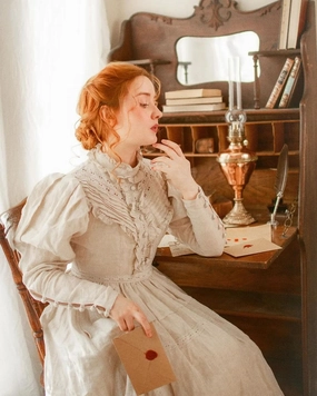 MARY 18 | VINTAGE LINEN DRESS GOWN ReinforcedShoulderConstruction