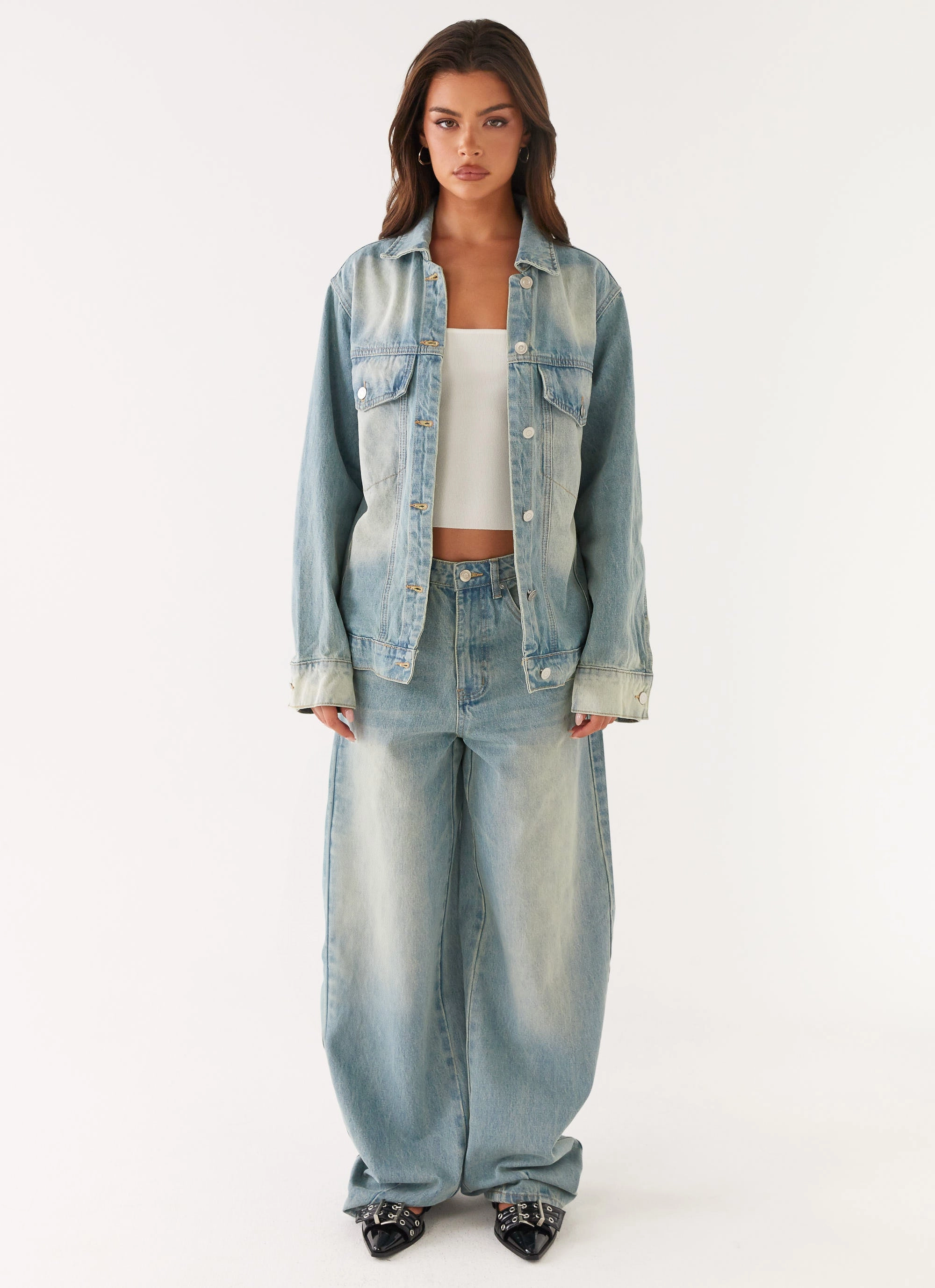 SoftInnerLayer Everyday apparel Maxwell Denim Jacket - Washed Blue