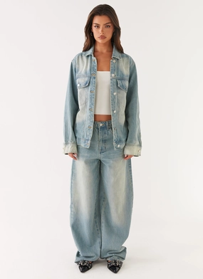 SoftInnerLayer Everyday apparel Maxwell Denim Jacket - Washed Blue
