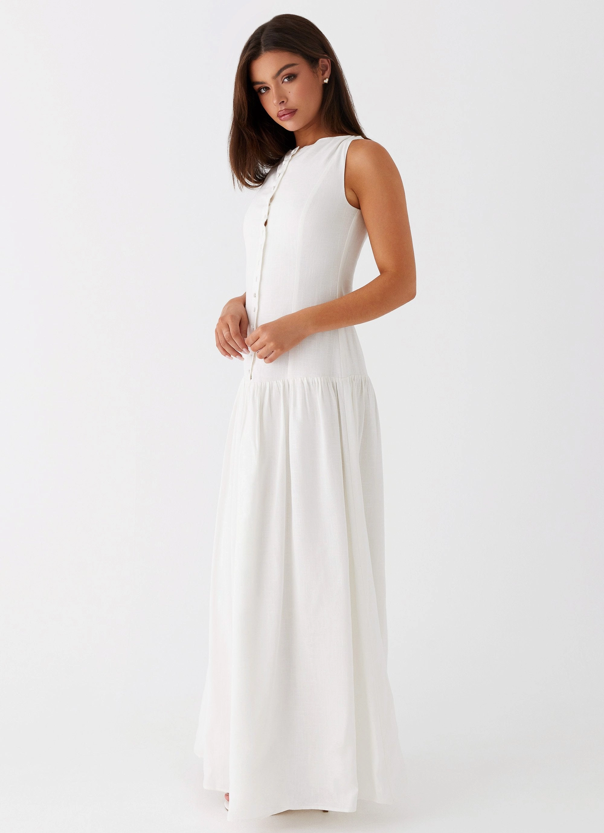 Meggie Linen Maxi Dress - White Chic formal attire Classic Layering