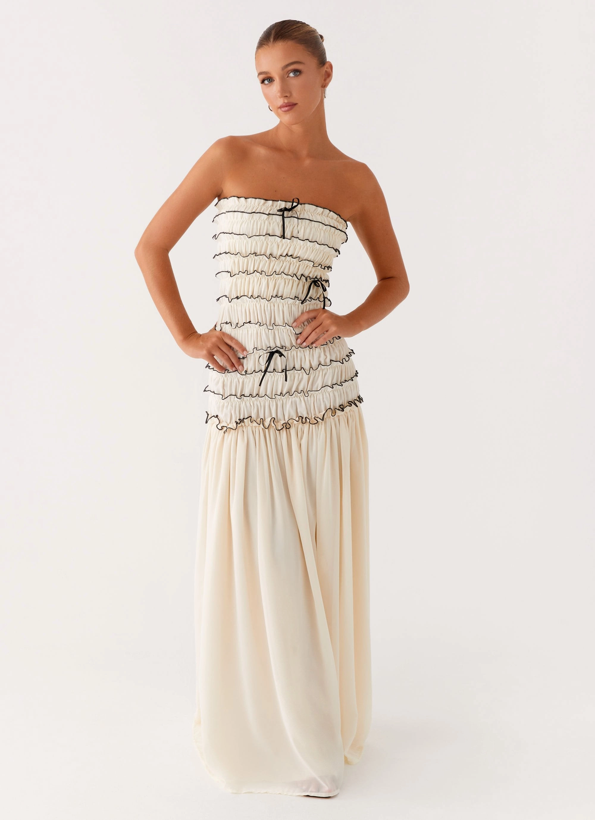 Live Soft Snap-Closure Zariah Maxi Dress - Ivory