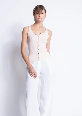 Mia Knit Top Comfortable Cut AntiStatic Material