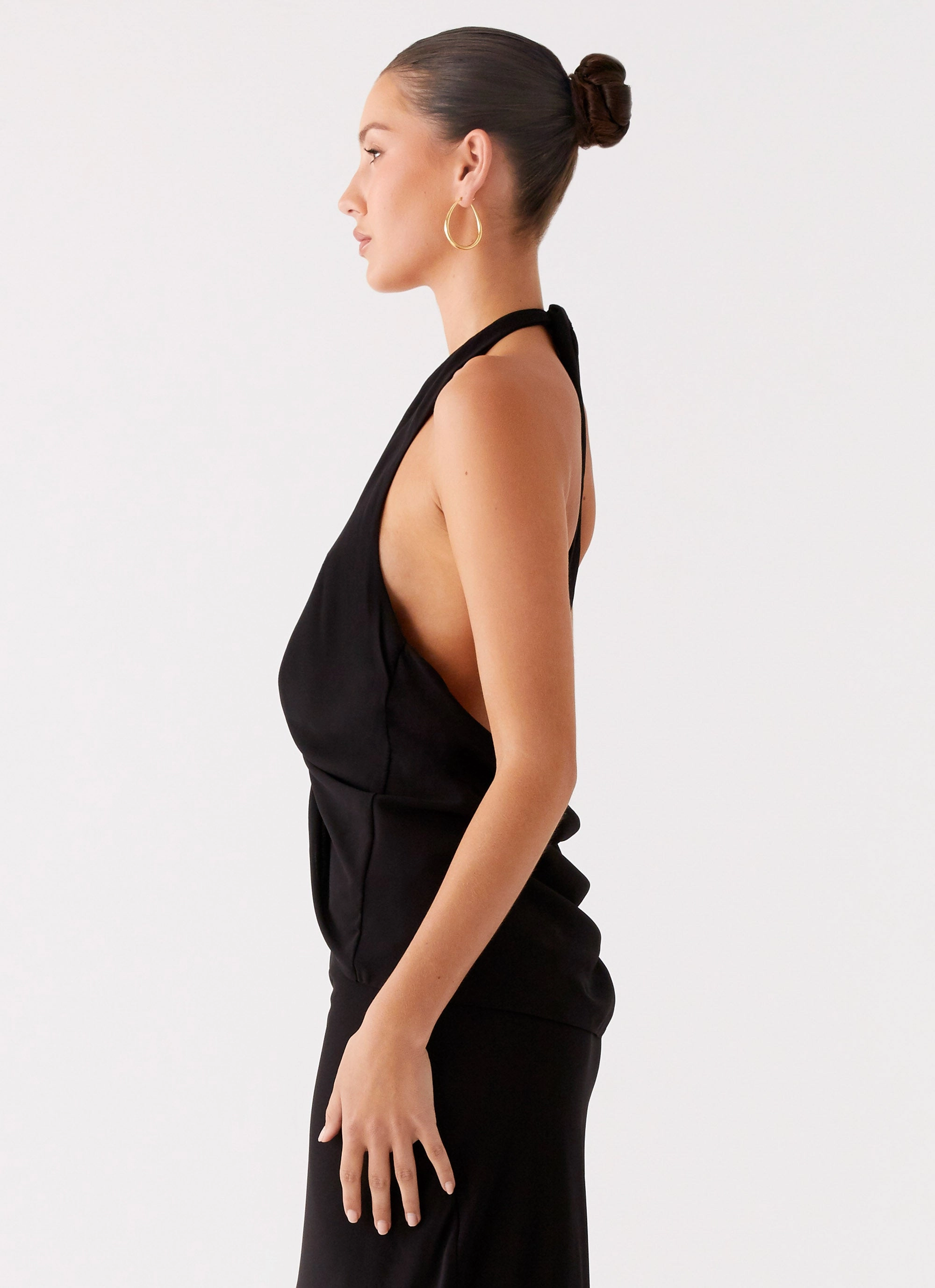 OversizedSilhouette WrinkleFree Weaving Michaella Chiffon Twist Top - Black