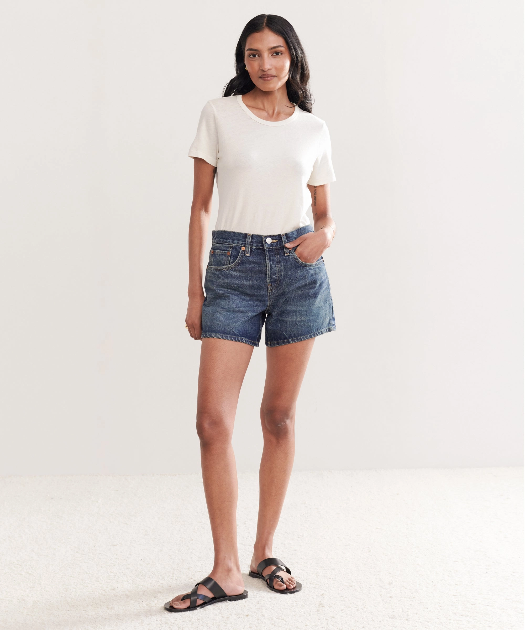 Mid Rise Boy Short Slim Shape All Season Fit