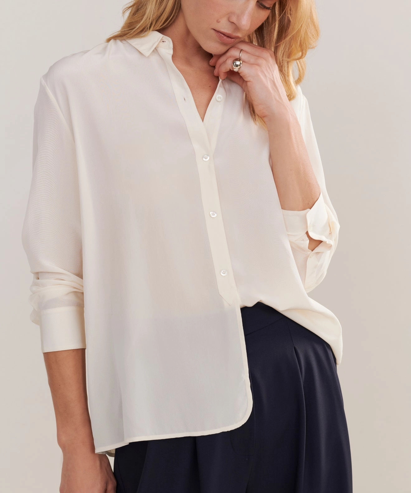 Silk Violette Shirt Reflective Trim Details Anti Slip Shoulder Padding