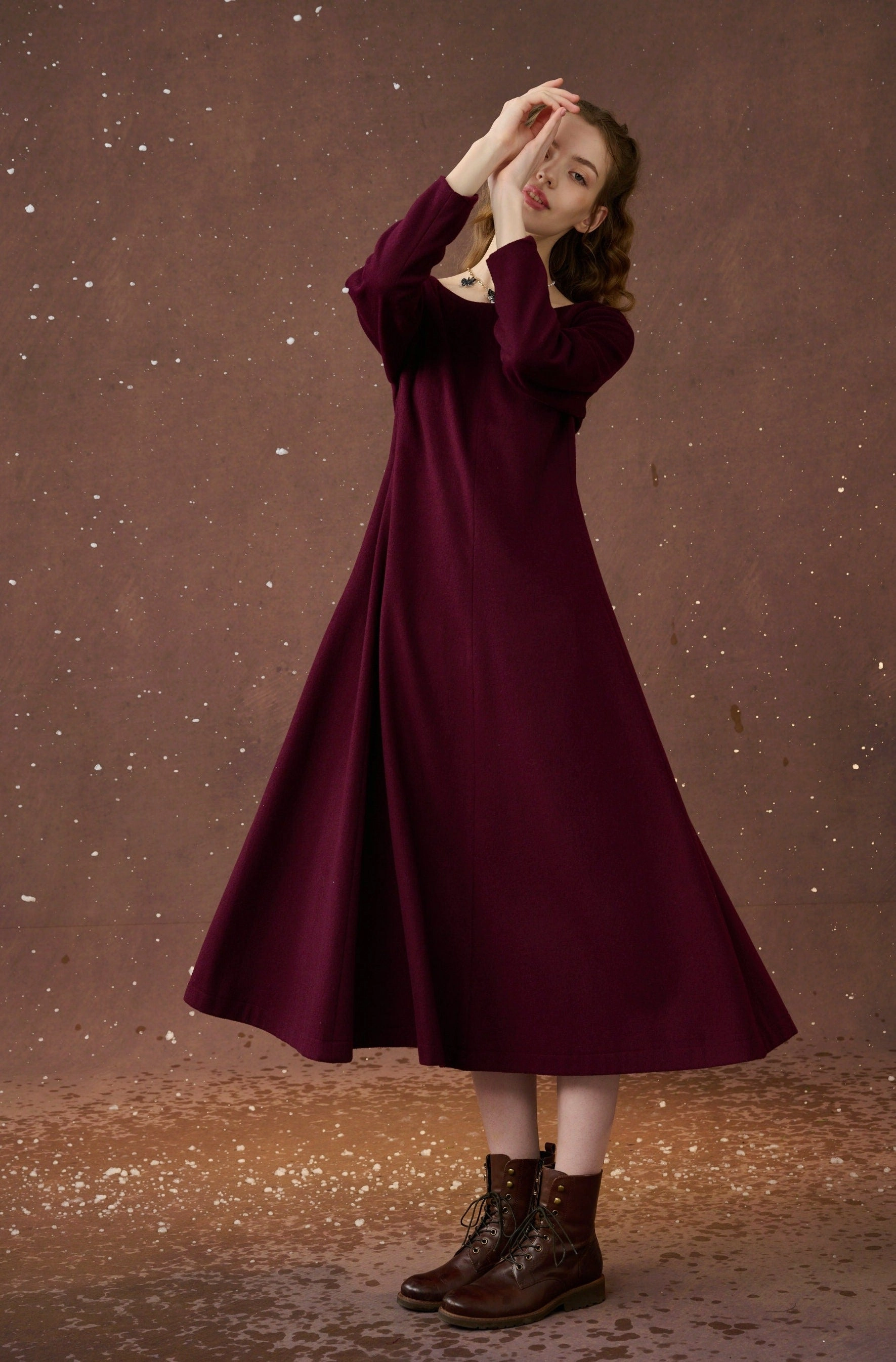 No Chafe Mistletoe 17 | Vintage wool dress in Purple