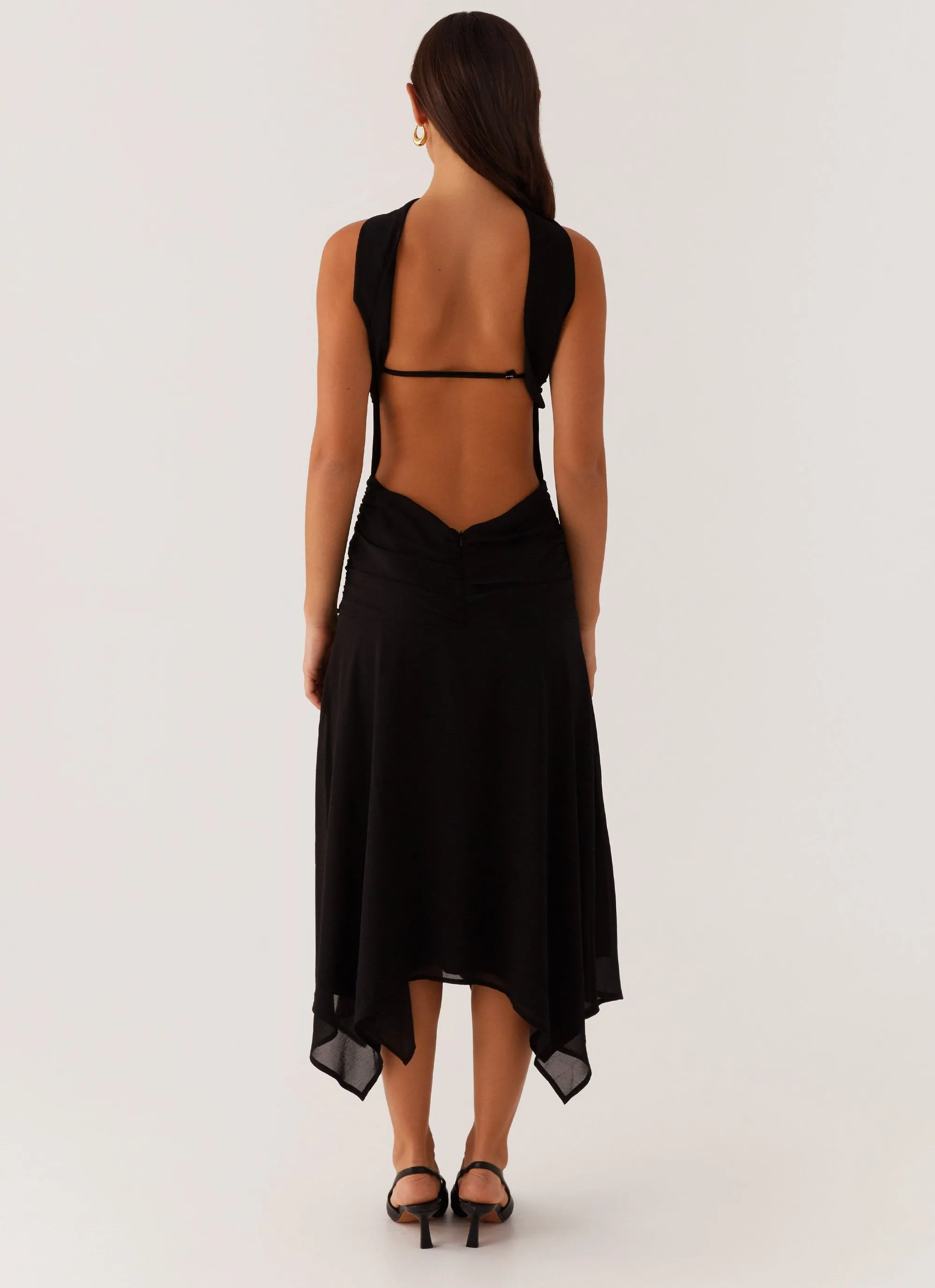 Leto Chiffon Midi Dress - Black Sleek Feel Slim Shape