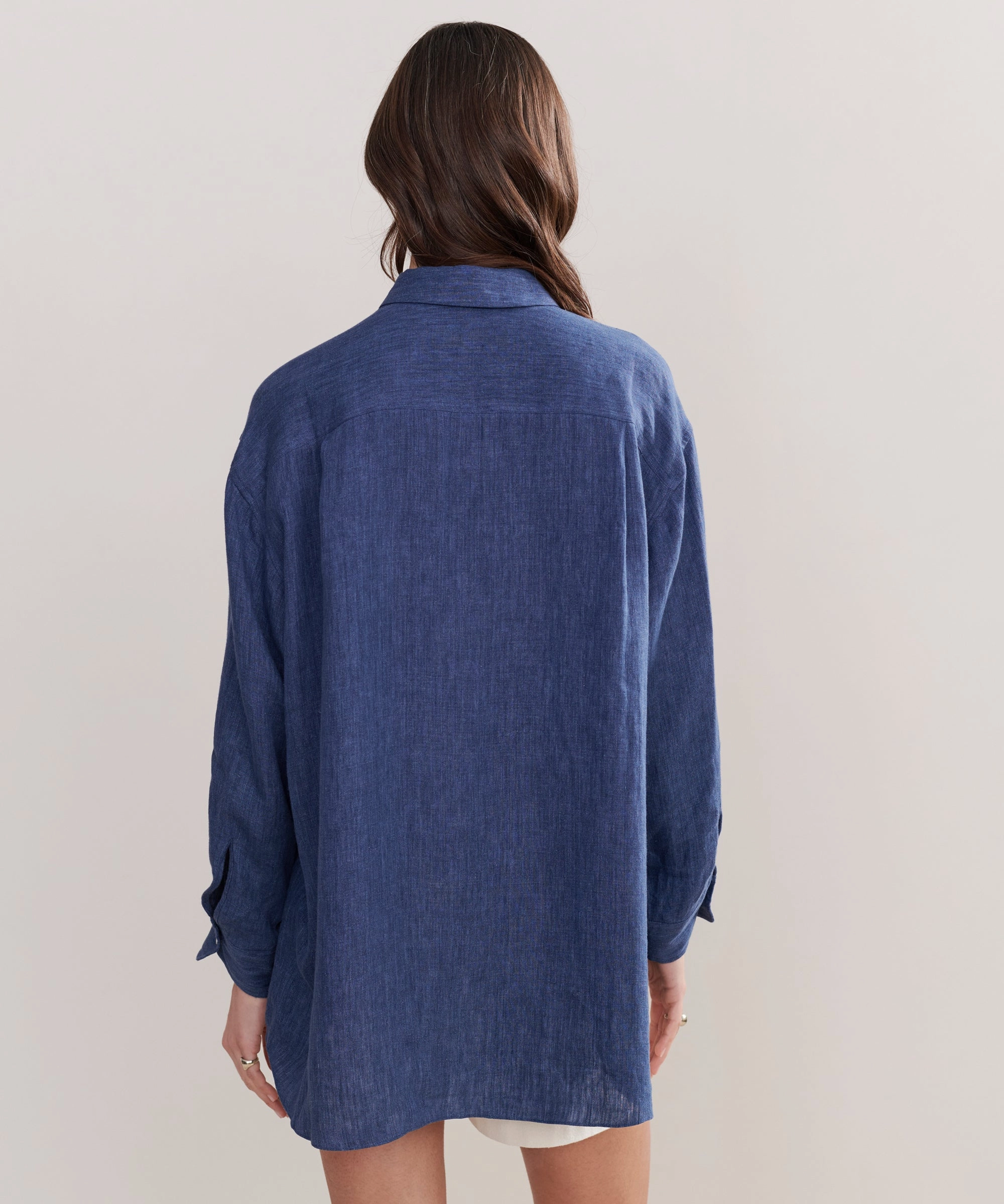Relaxed Oversized Shirt RibbedNeckline All Day Comfort