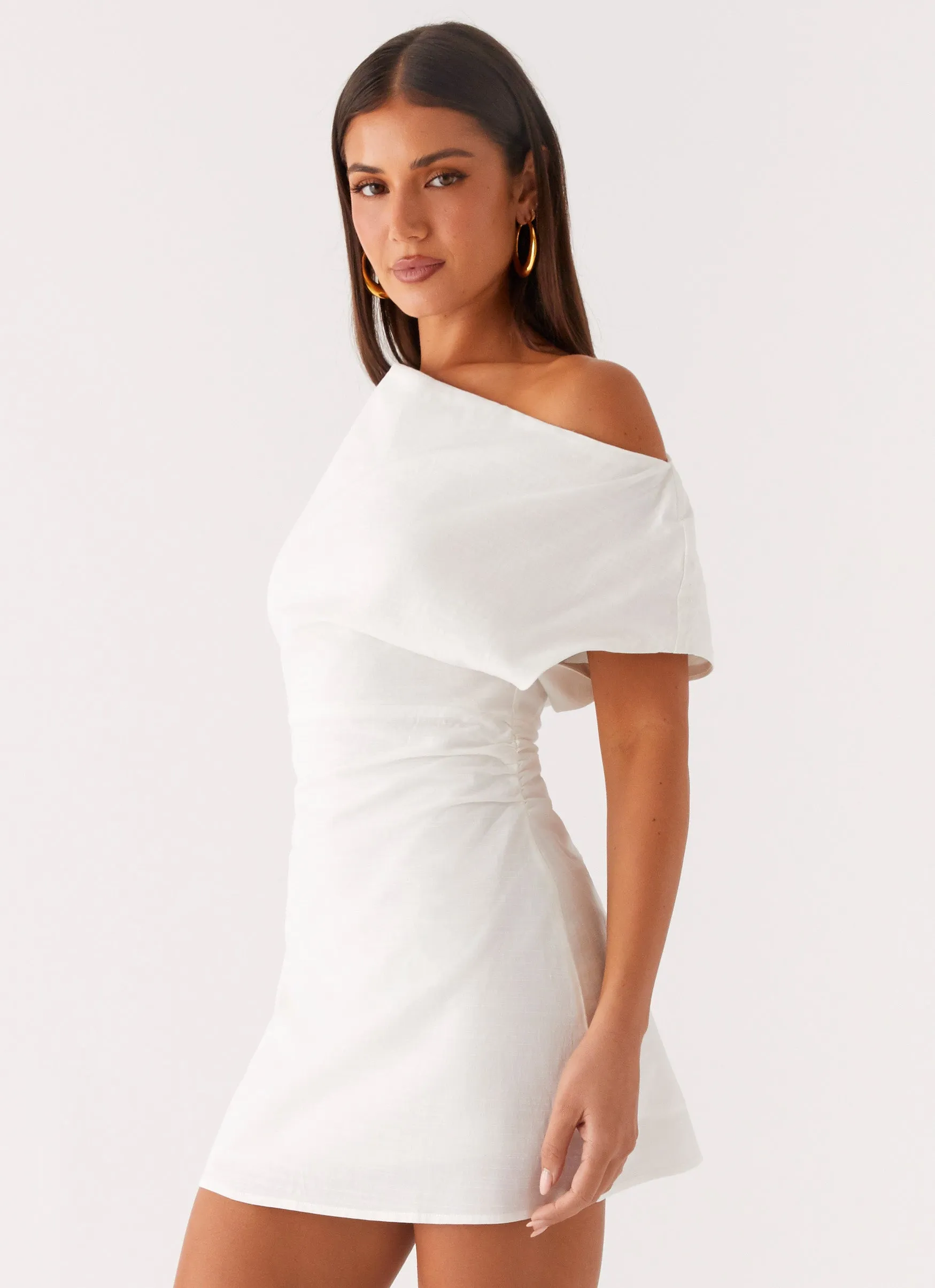 Grace Color Moonlight Oasis Asymmetrical Mini Dress - Off White