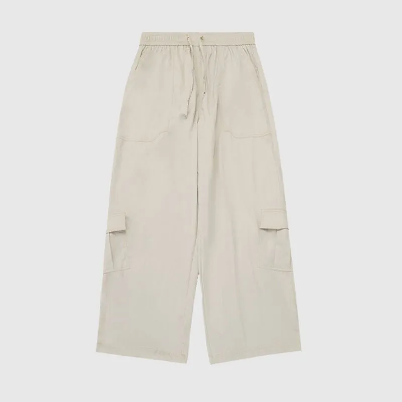 Multi Pocket Patch Solid Color Drawstring Pants